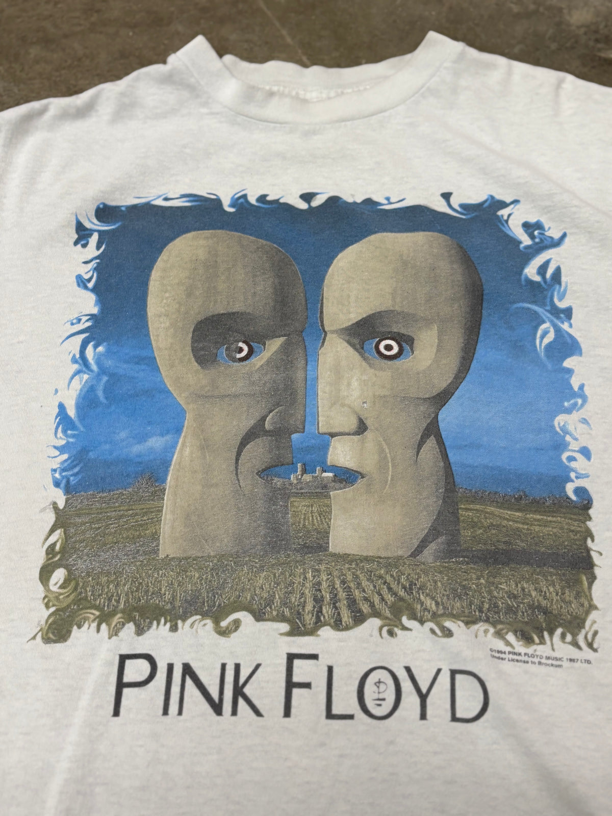 Vintage Pink Floyd division bell shirt size large