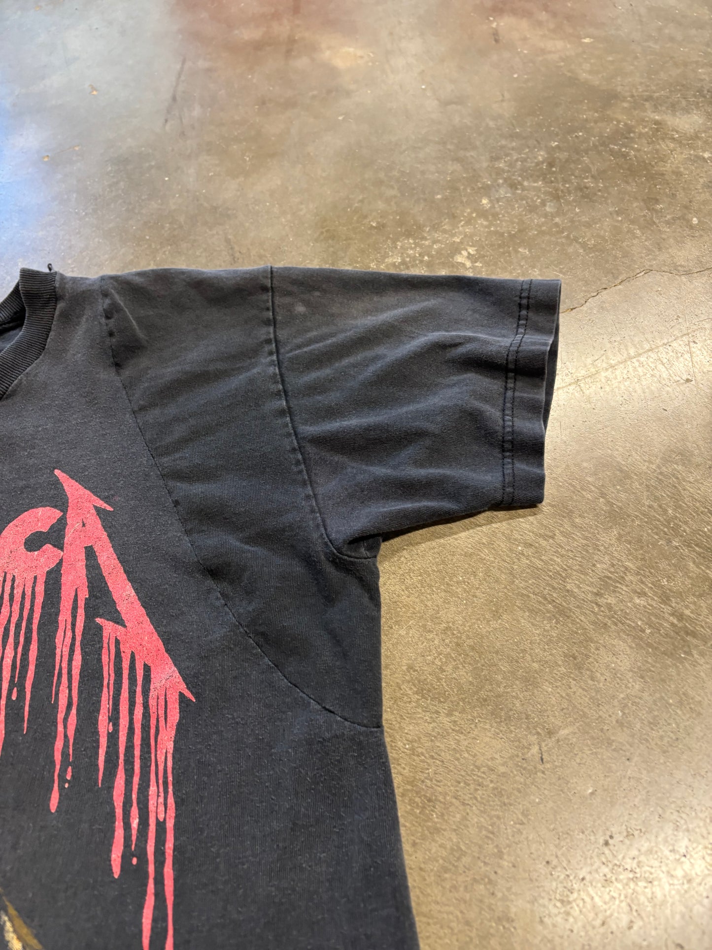 Vintage Metallica Pushead shirt size large sleeves replaced