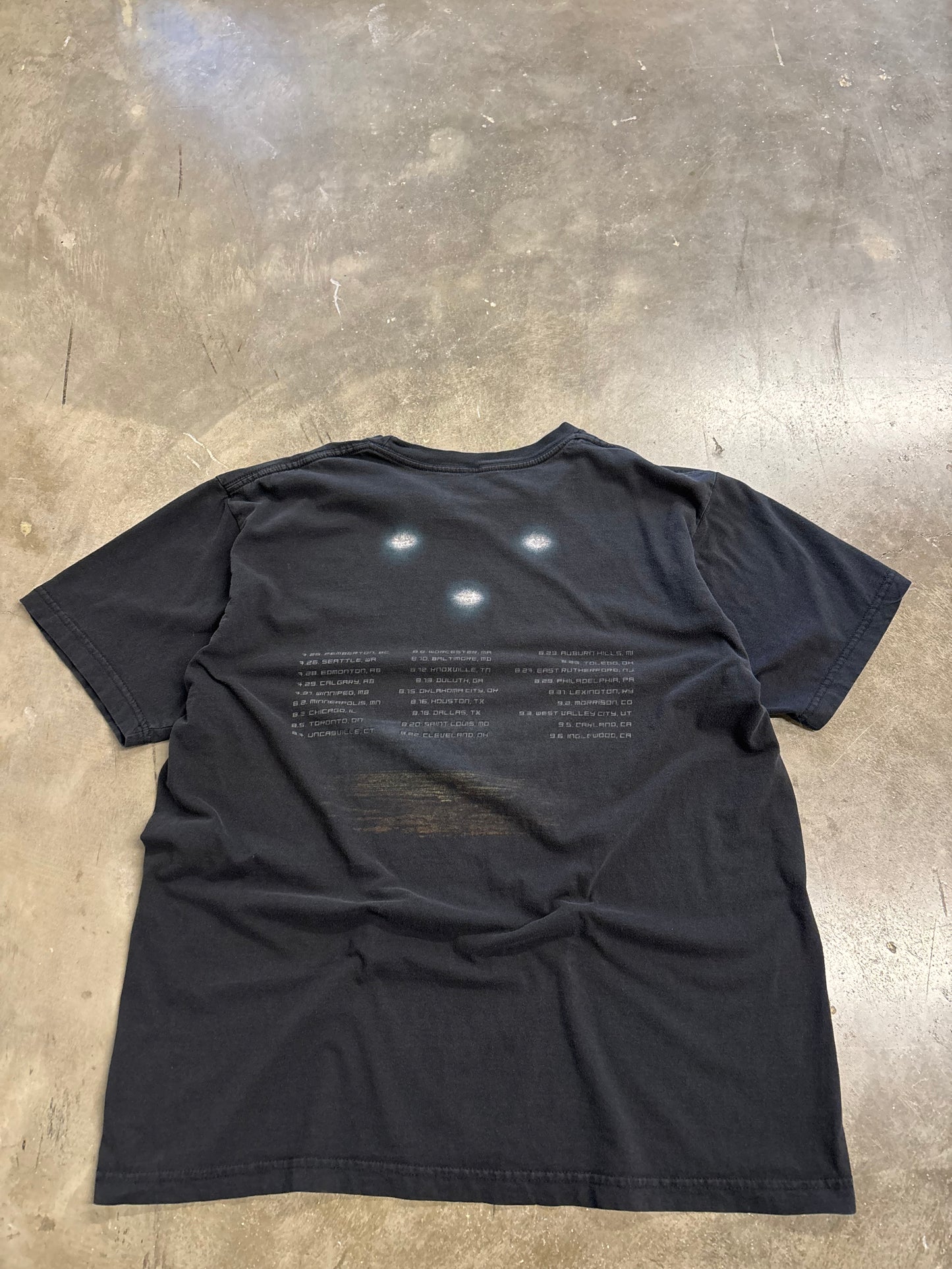 Nine Inch nails 2000’s shirt size xl
