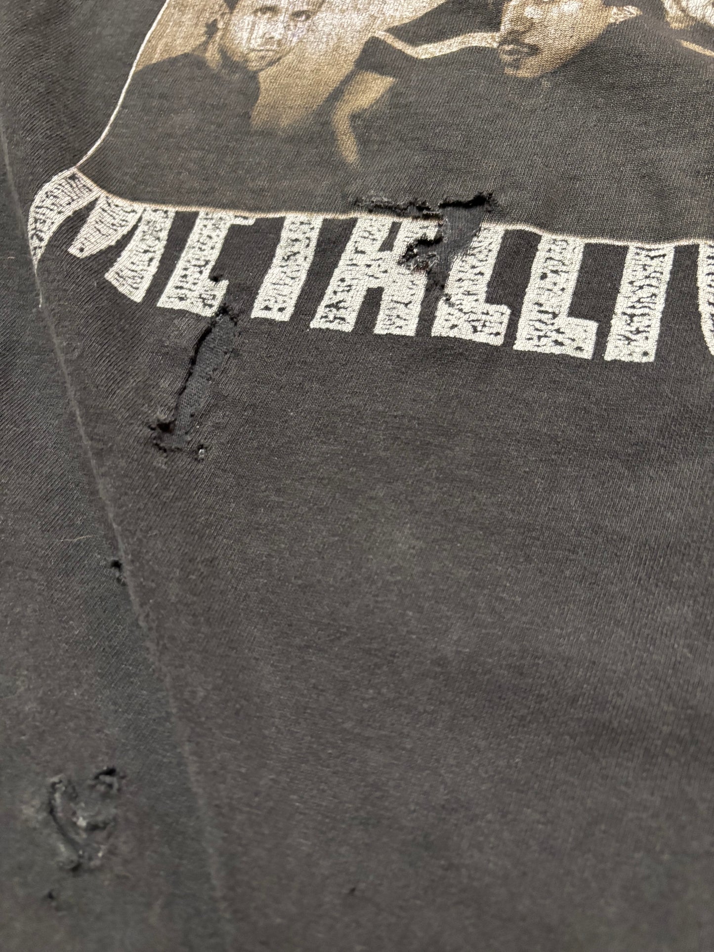 Vintage Metallica shirt thrashed size Extra large