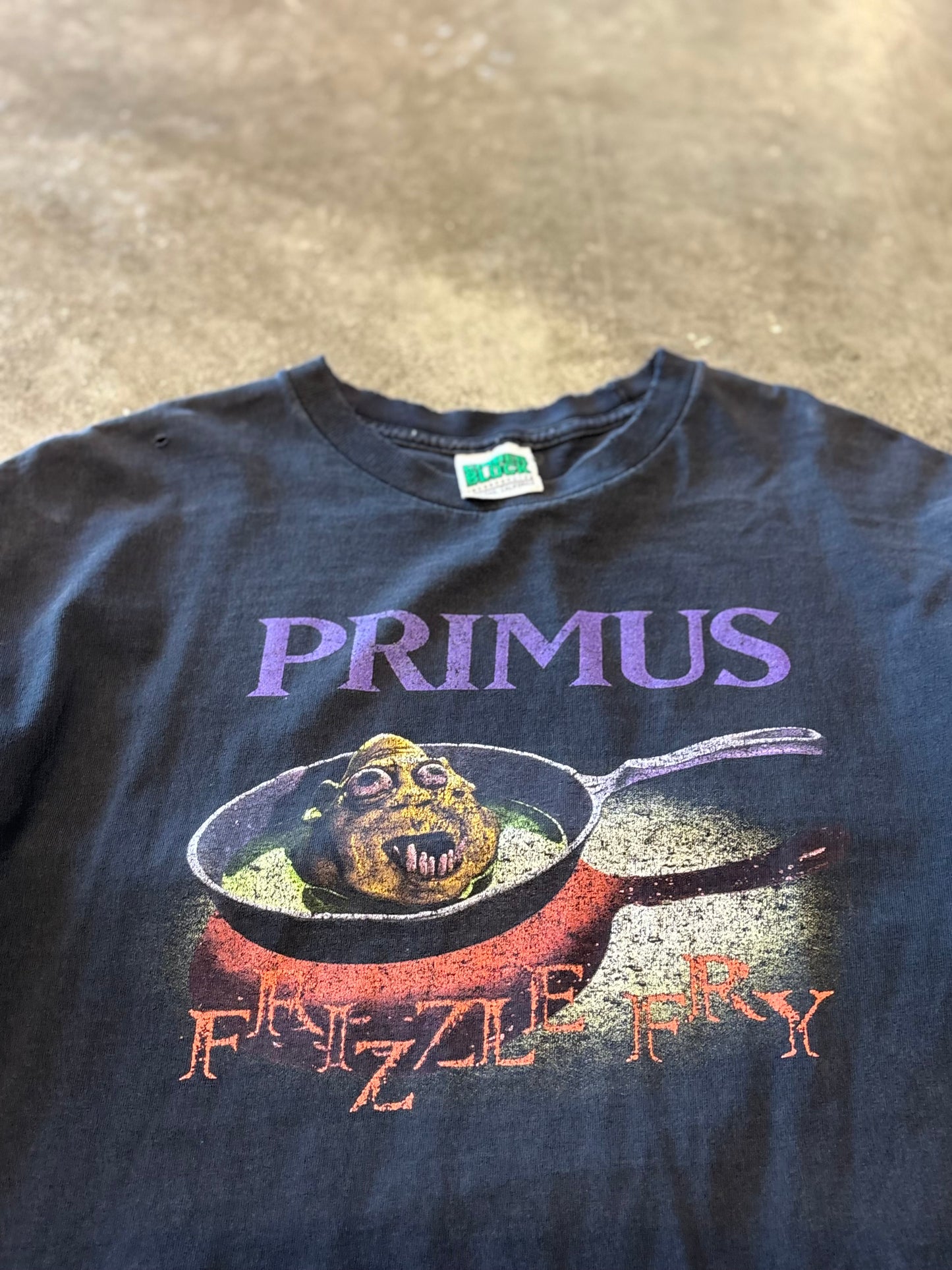 Vintage Thrashed and Faded Primus shirt size large