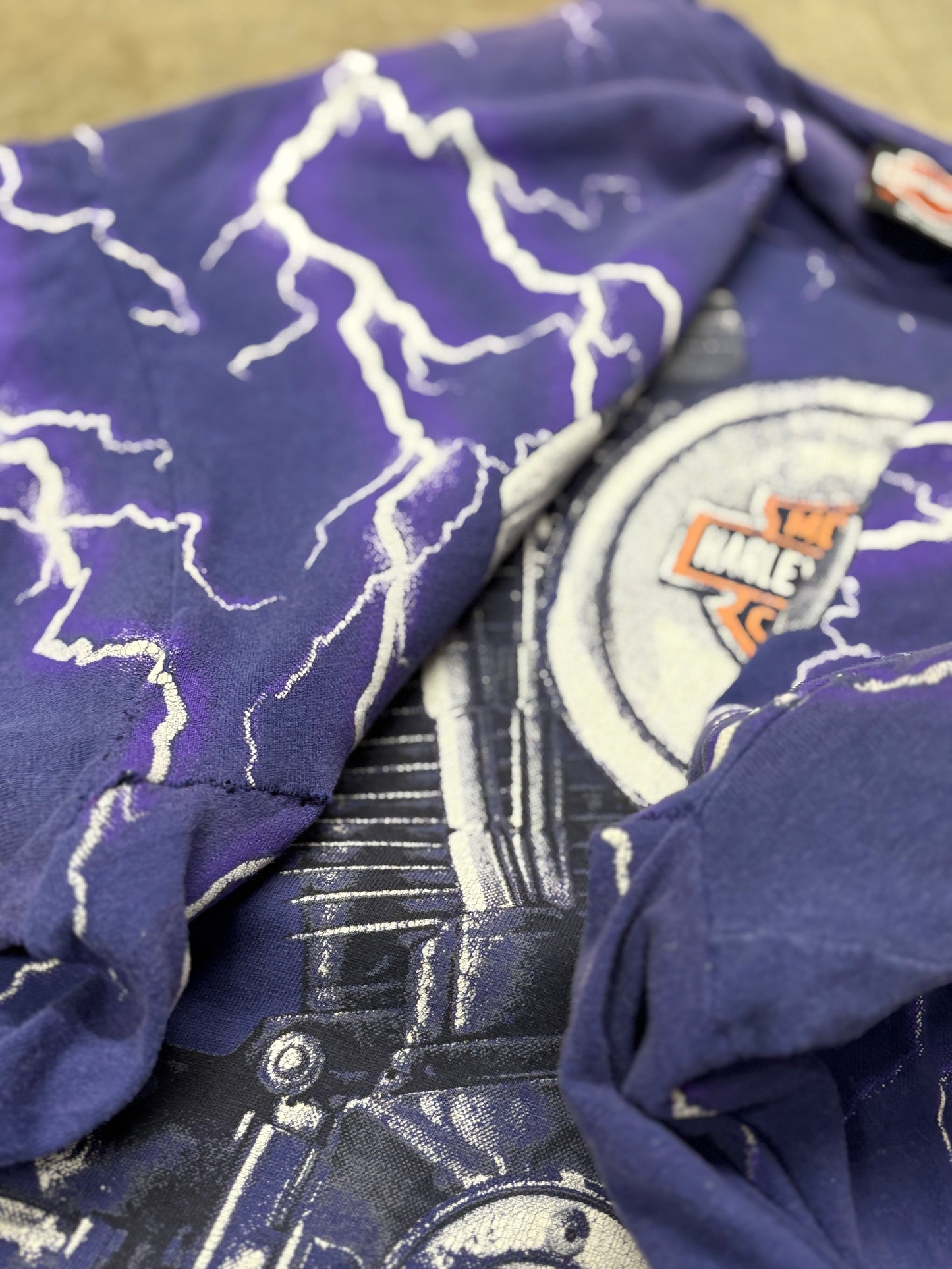 Vintage Harley Davidson Purple Lightning AOP shirt size xl