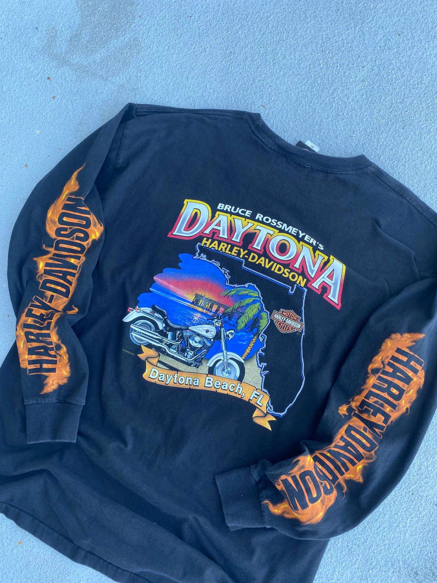 Harley Davidson Flaming Skulls Long sleeve size XL