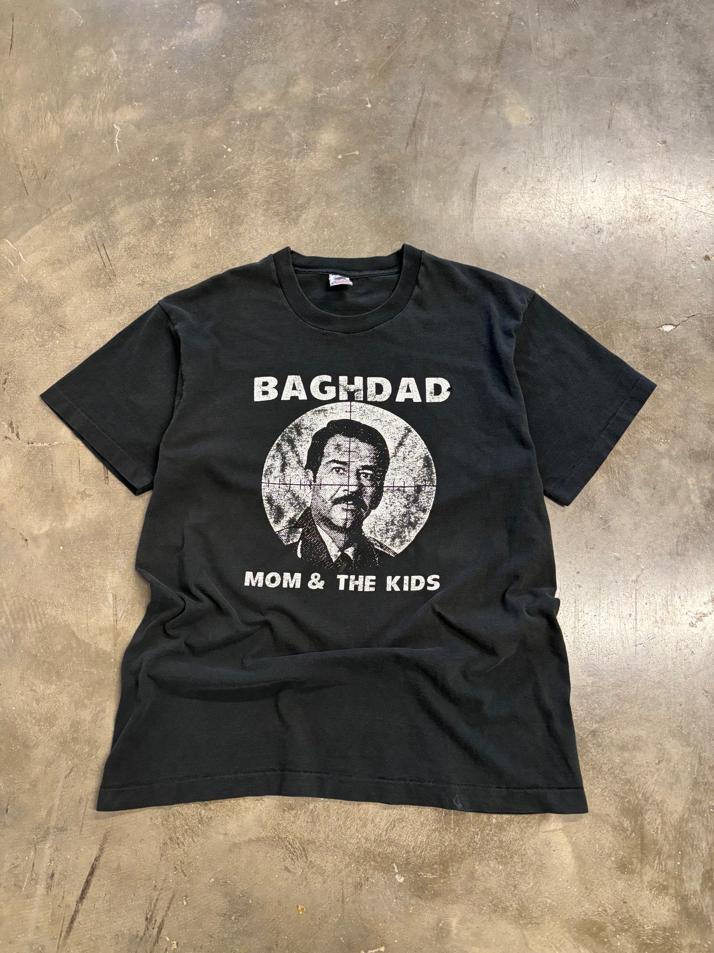 Vintage Headshot Saddam Hussein shirt size XL