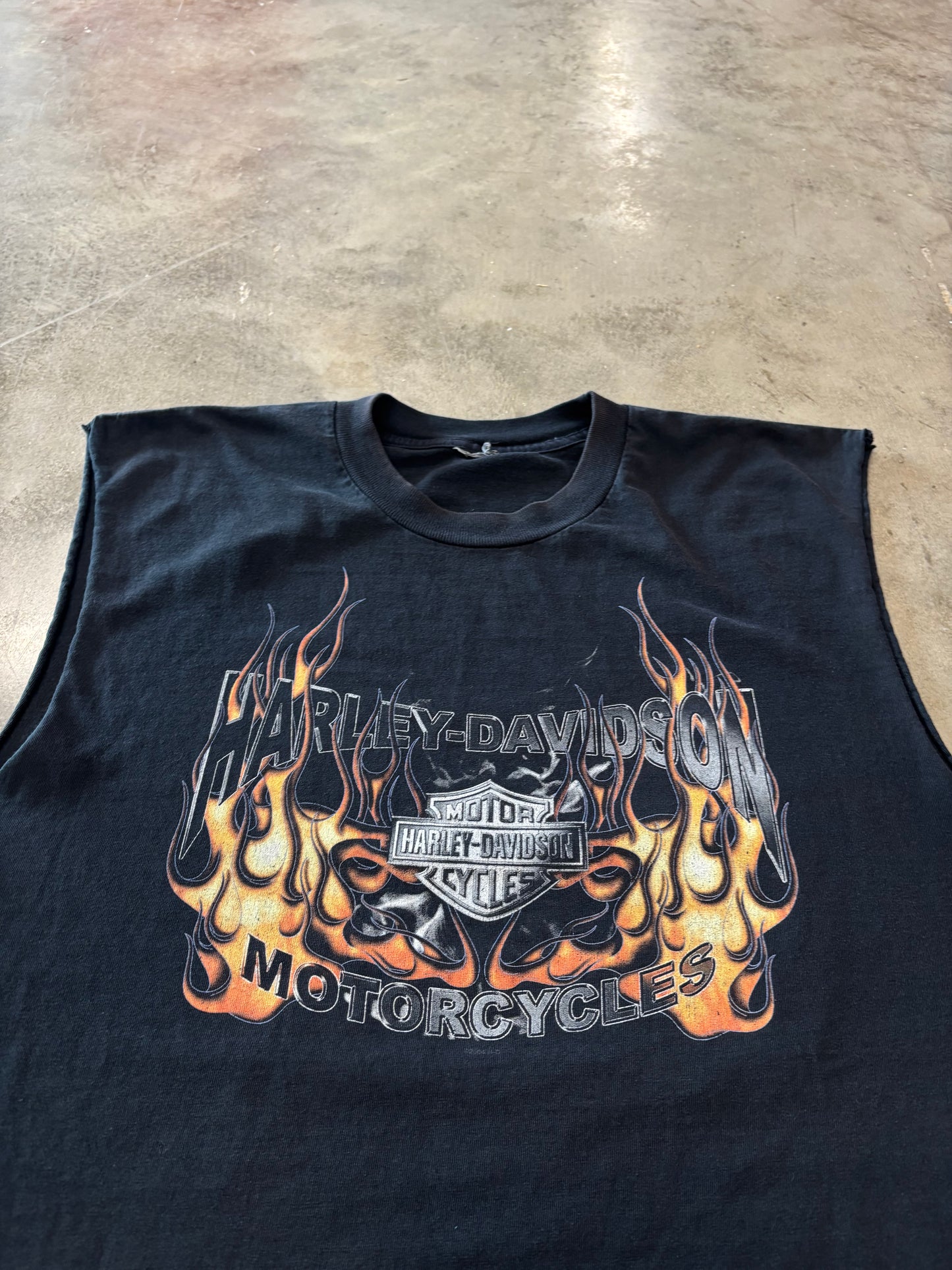 Vintage Harley Davidson Flame Mn chopped shirt size large
