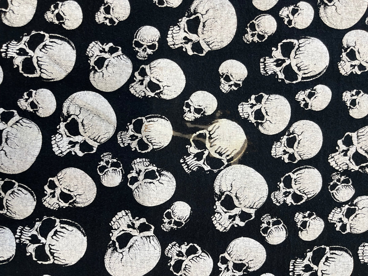 Vintage Fashion Victim Skull AOP shirt size XL