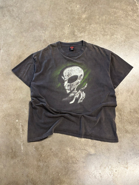 Vintage Fashion Victim faded alien shirt size xl