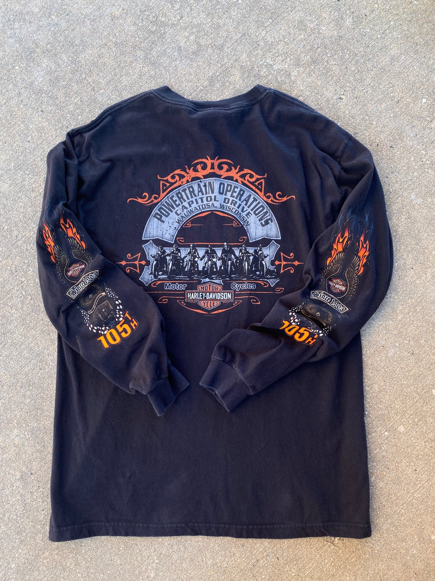 Harley Davidson 105 years long sleeve size large