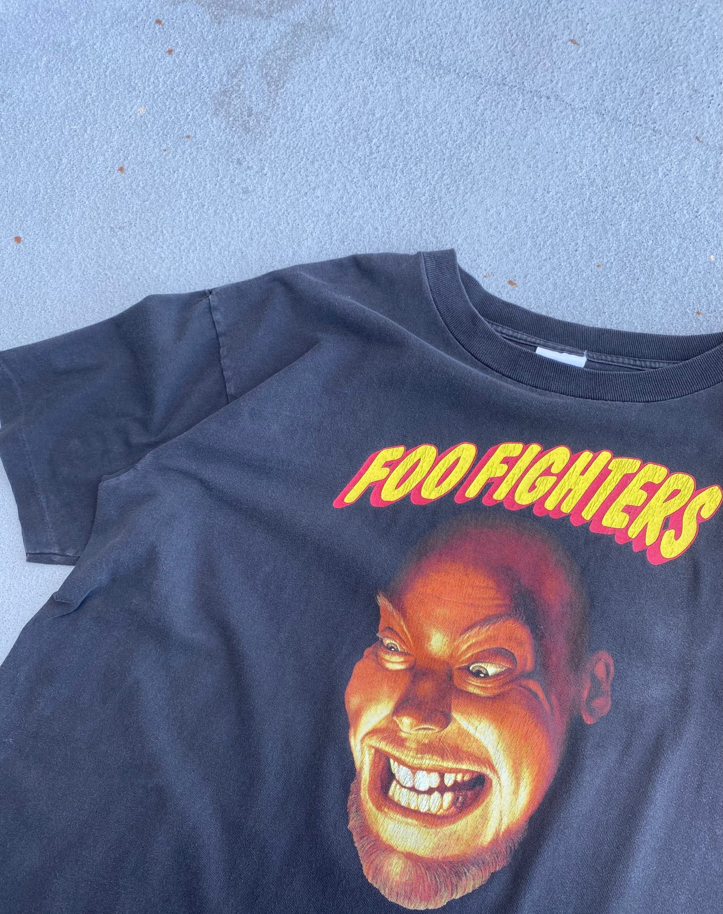 Vintage 1995 Foo Fighters shirt Size XL