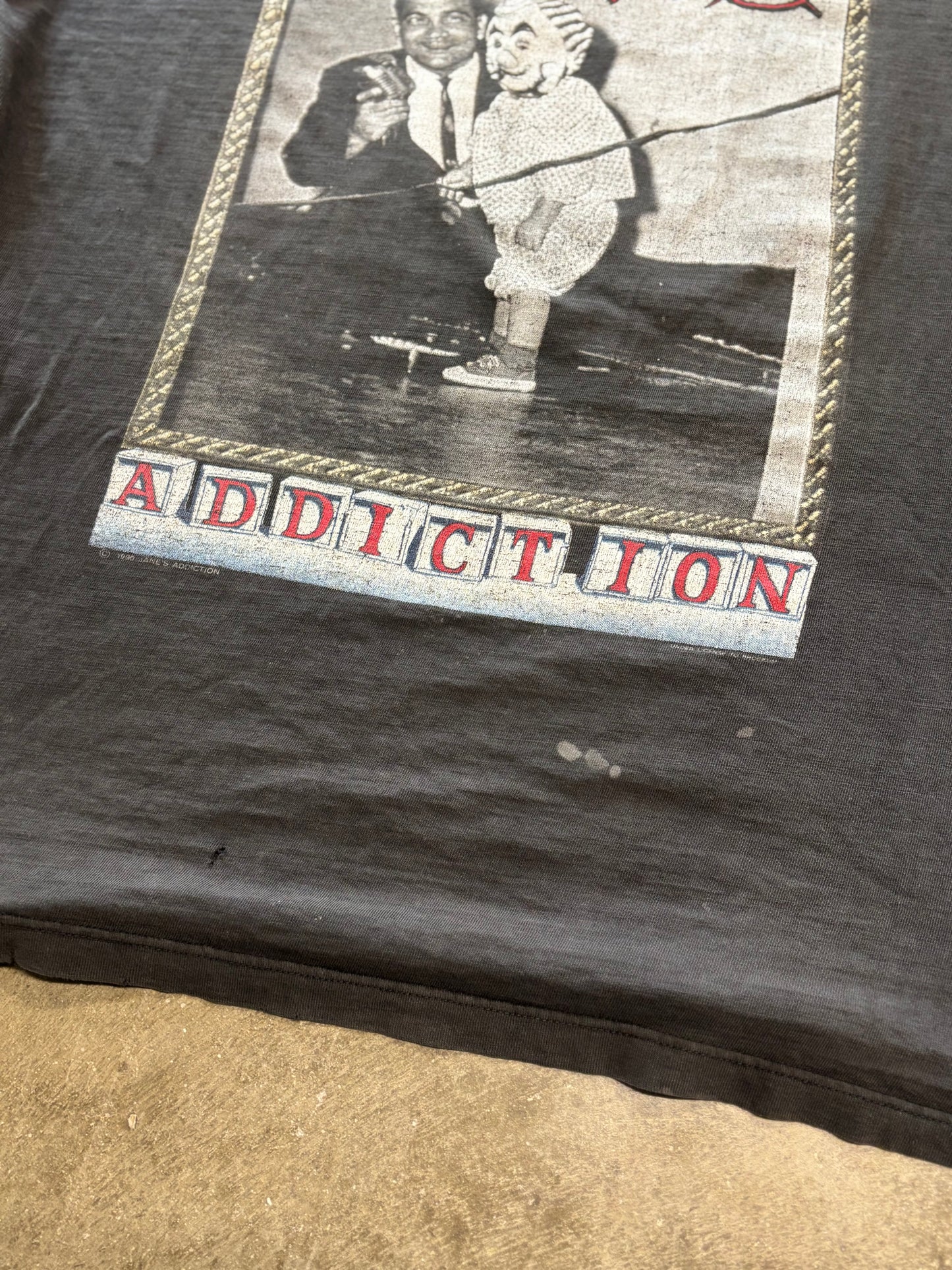 Vintage Jane’s Addiction size XL