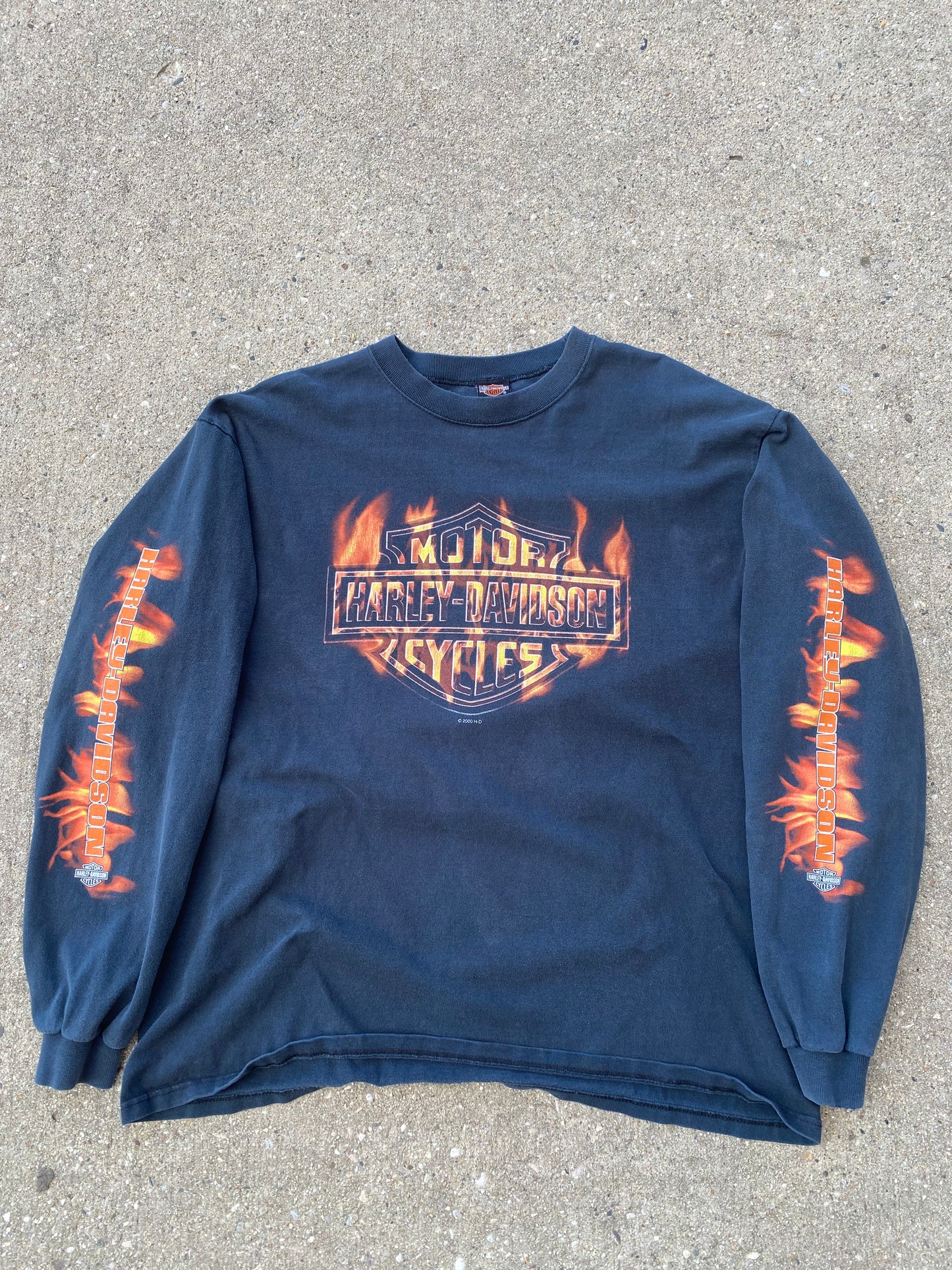 Vintage flame ball Harley Davidson long sleeve shirt size extra large