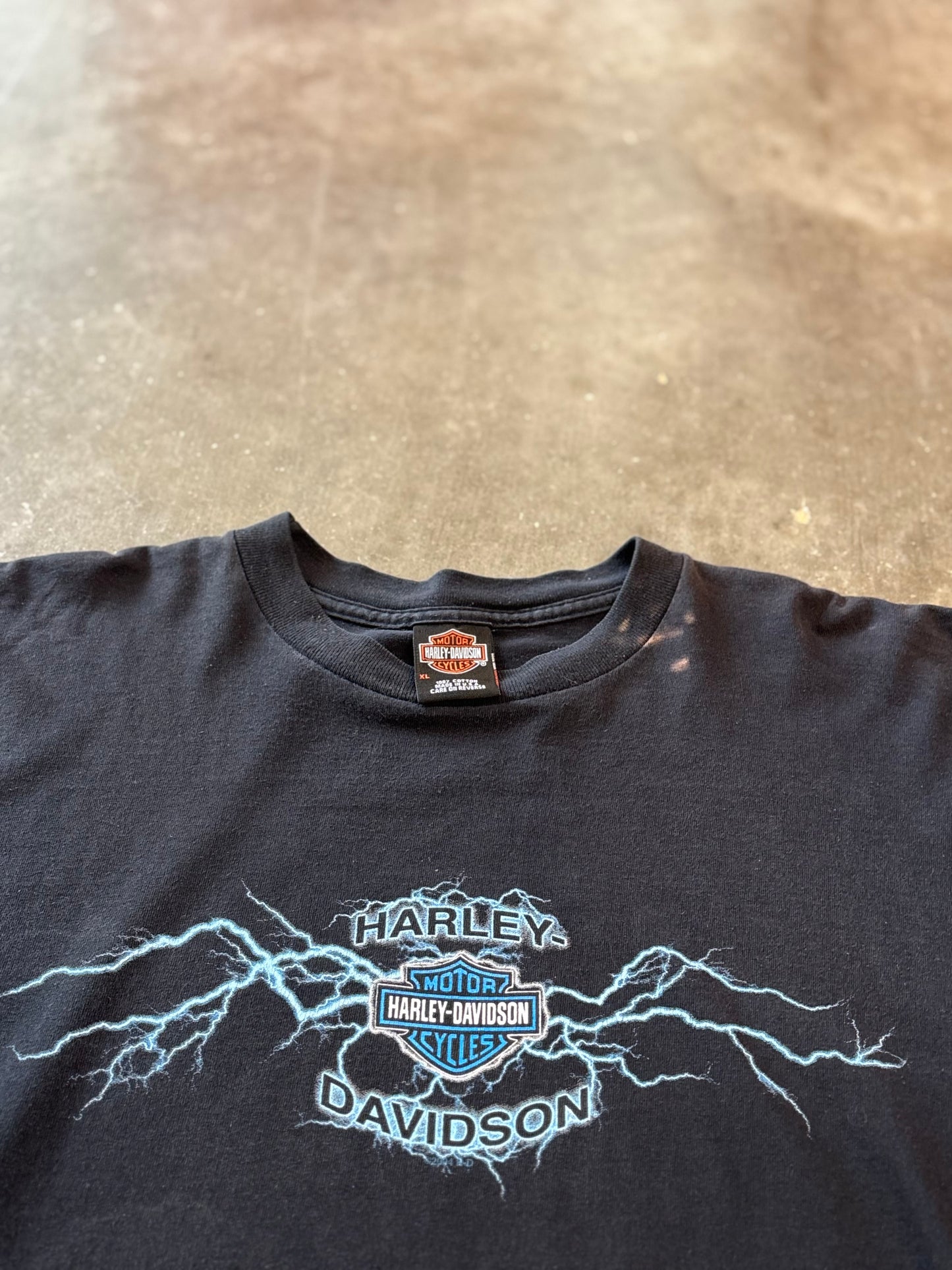 Vintage Harley Davidson thrashed lightning long sleeve size xl shirt