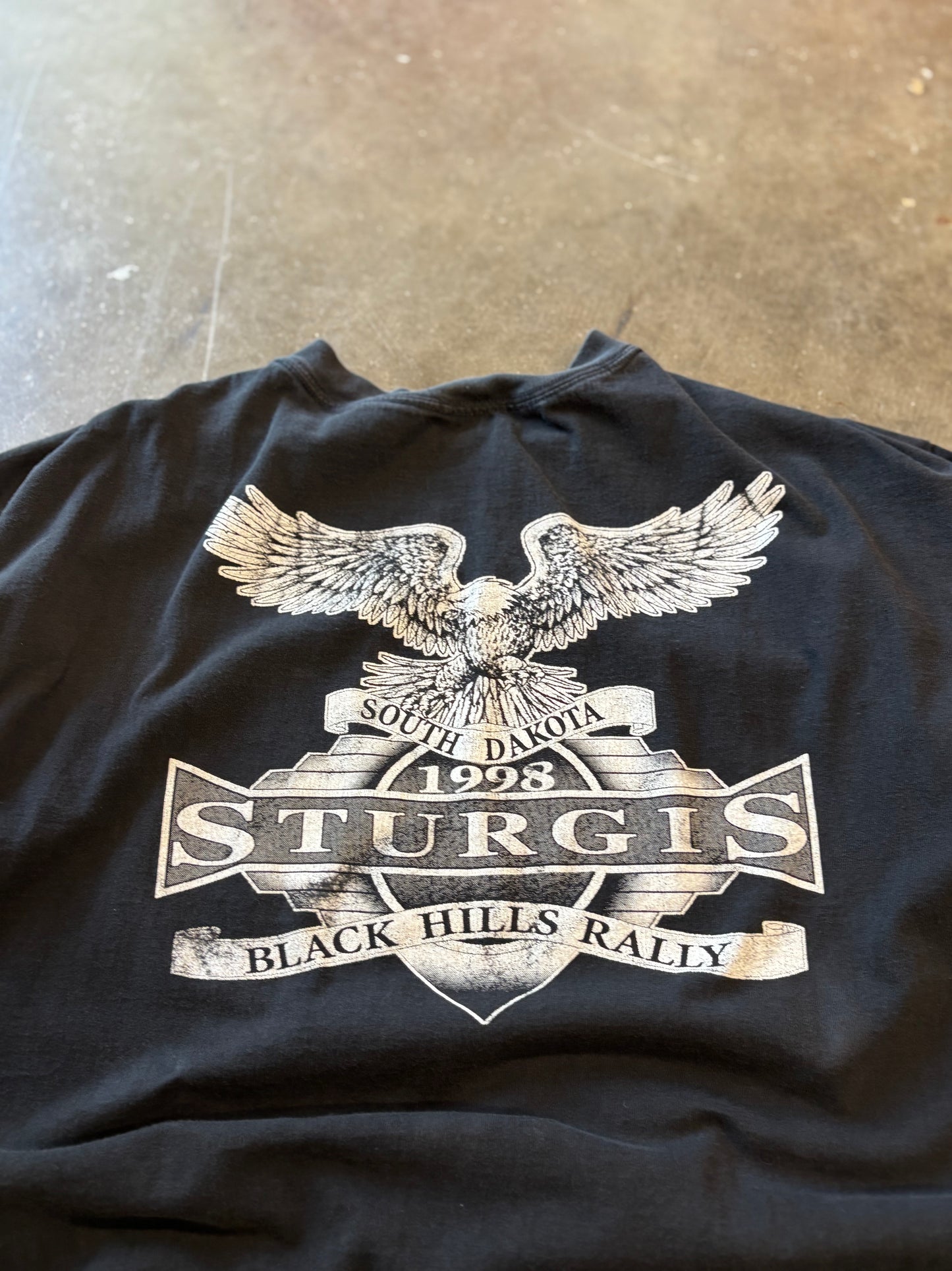 Vintage 1998 Sturgis Black Hills Rally shirt size extra large