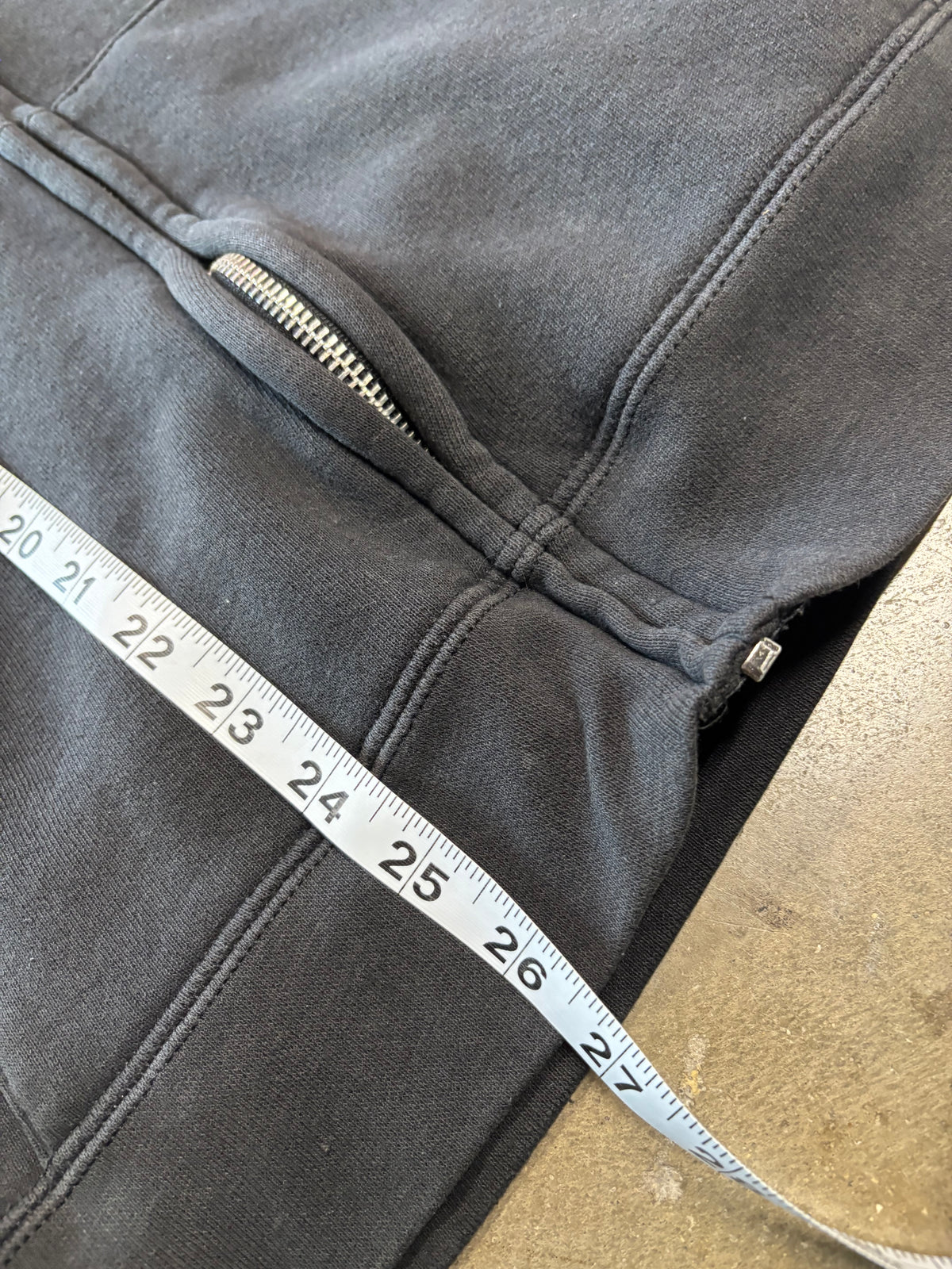 Vintage Harley Davidson skull zip up hoodie size large