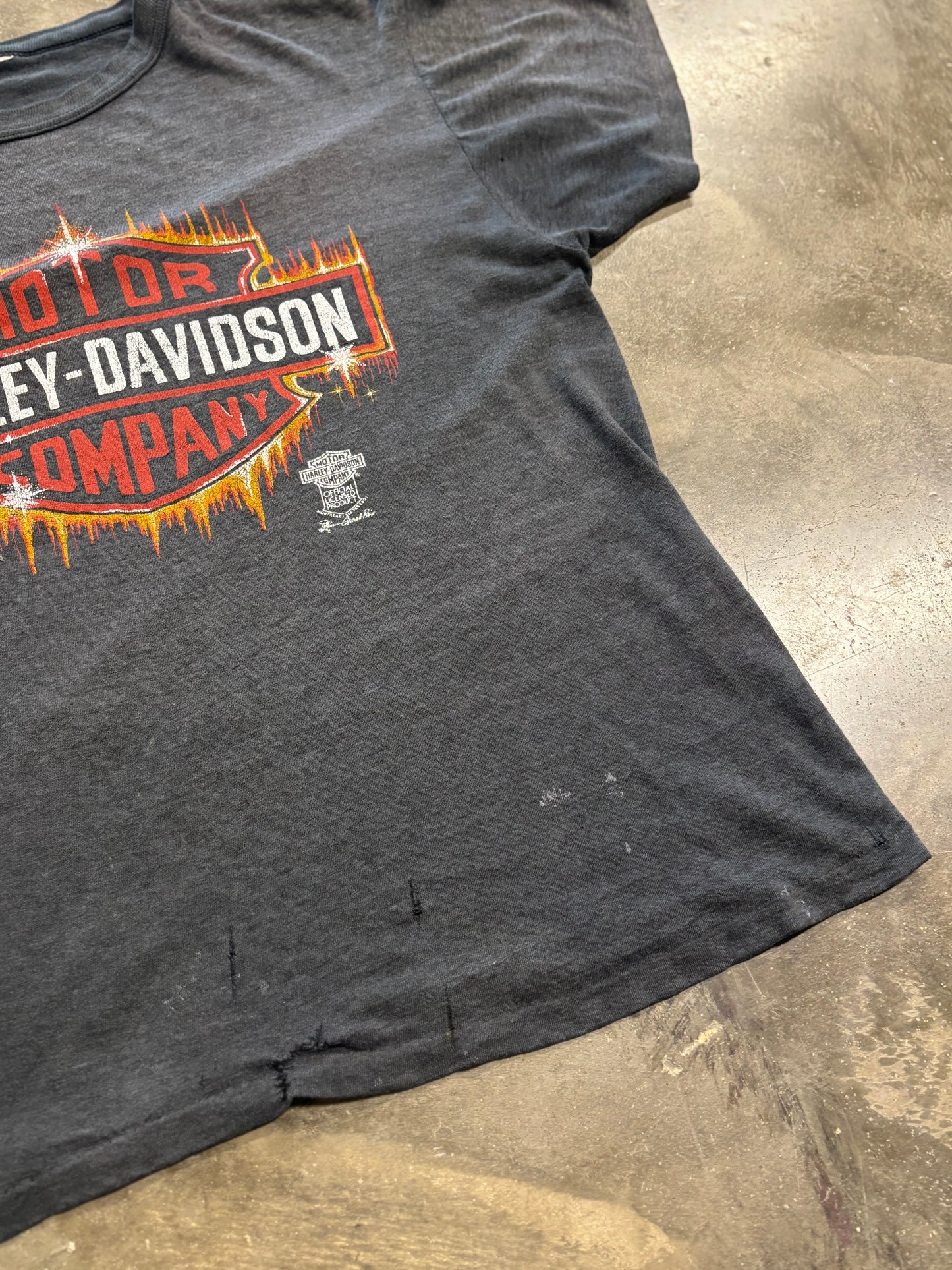 Vintage Harley Davidson sparkle shield size medium shirt