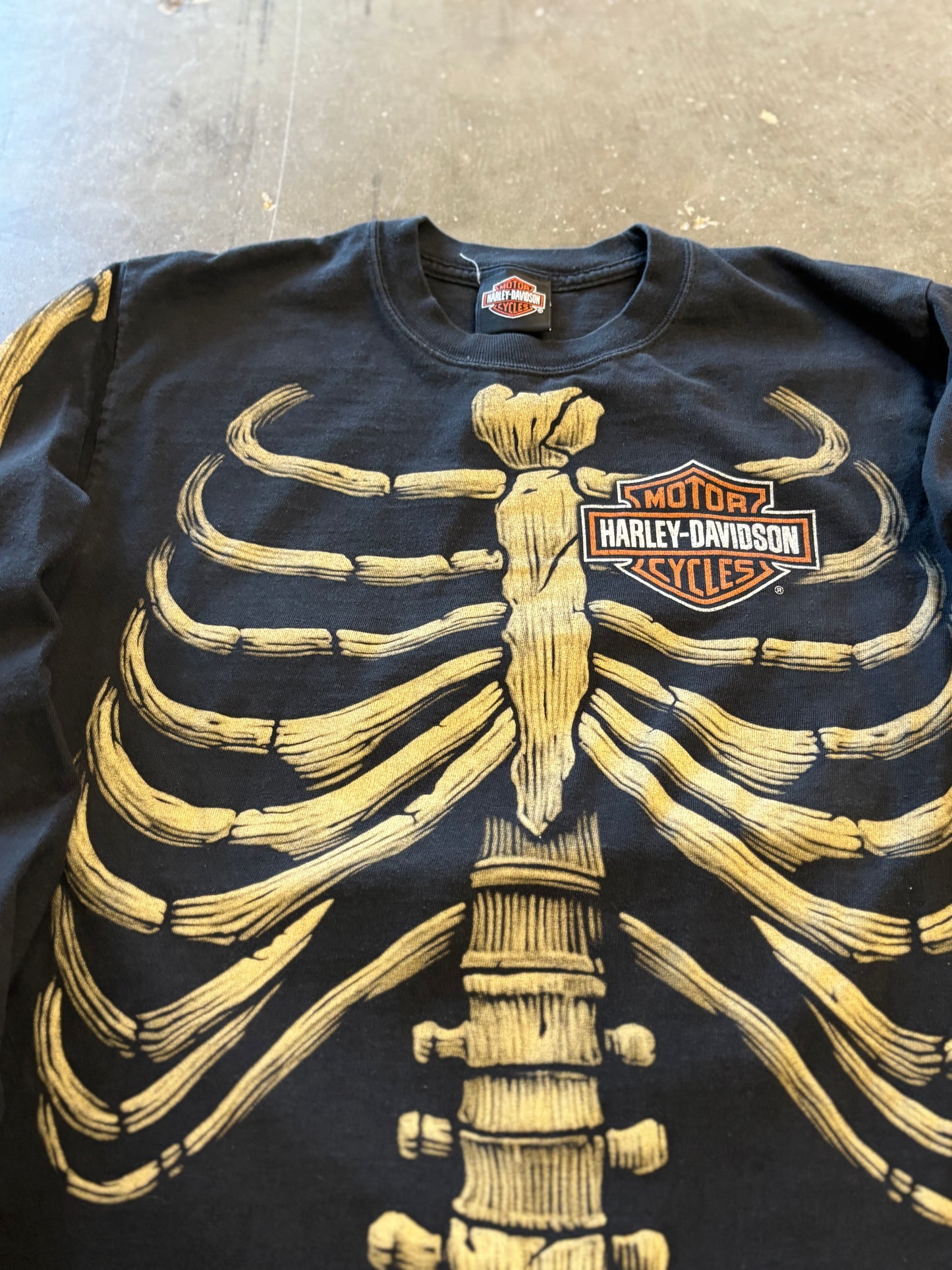 Harley Davidson Skeleton long sleeve size medium