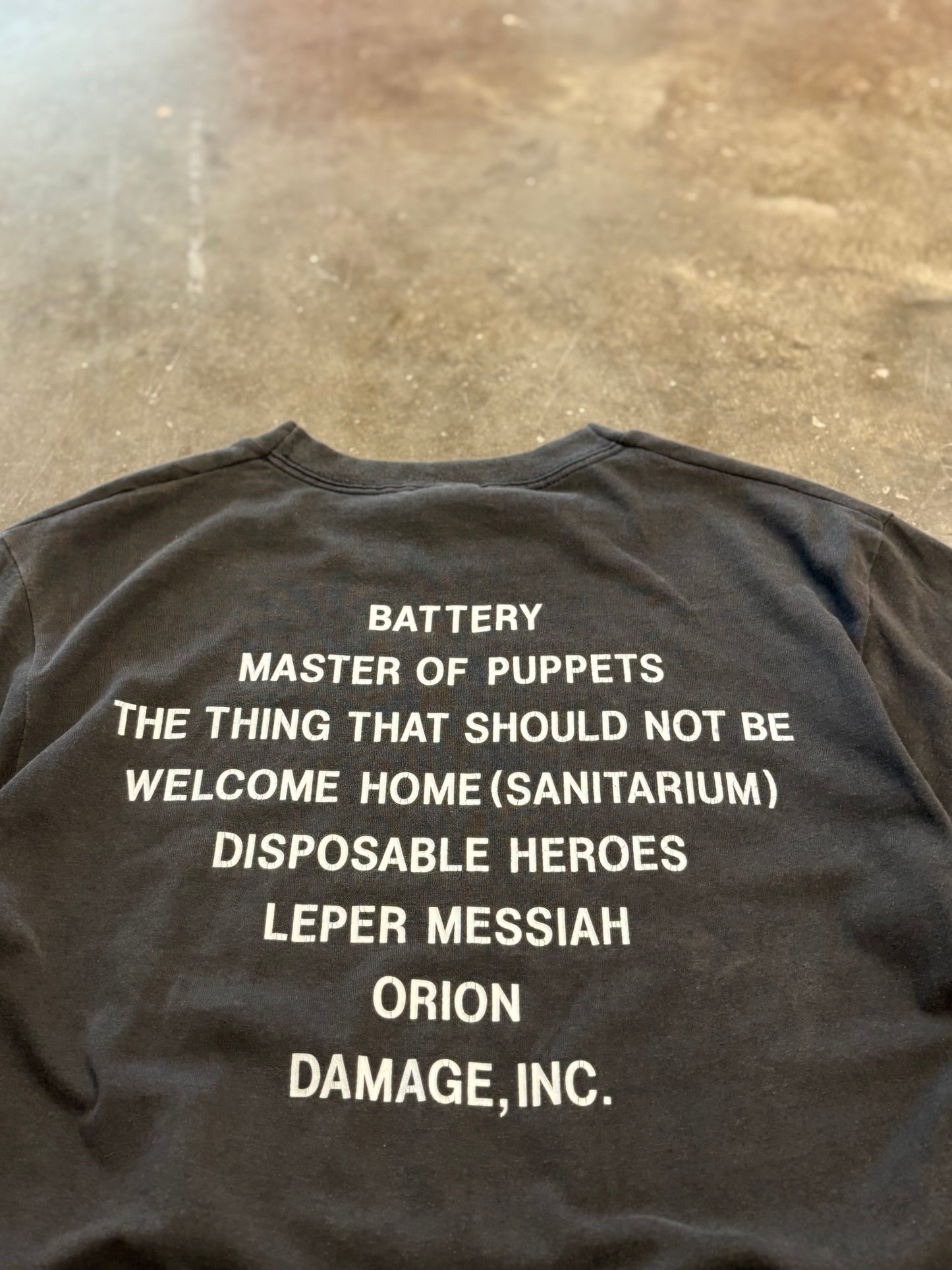 Vintage 80’s Master of Puppets Metallica shirt size large
