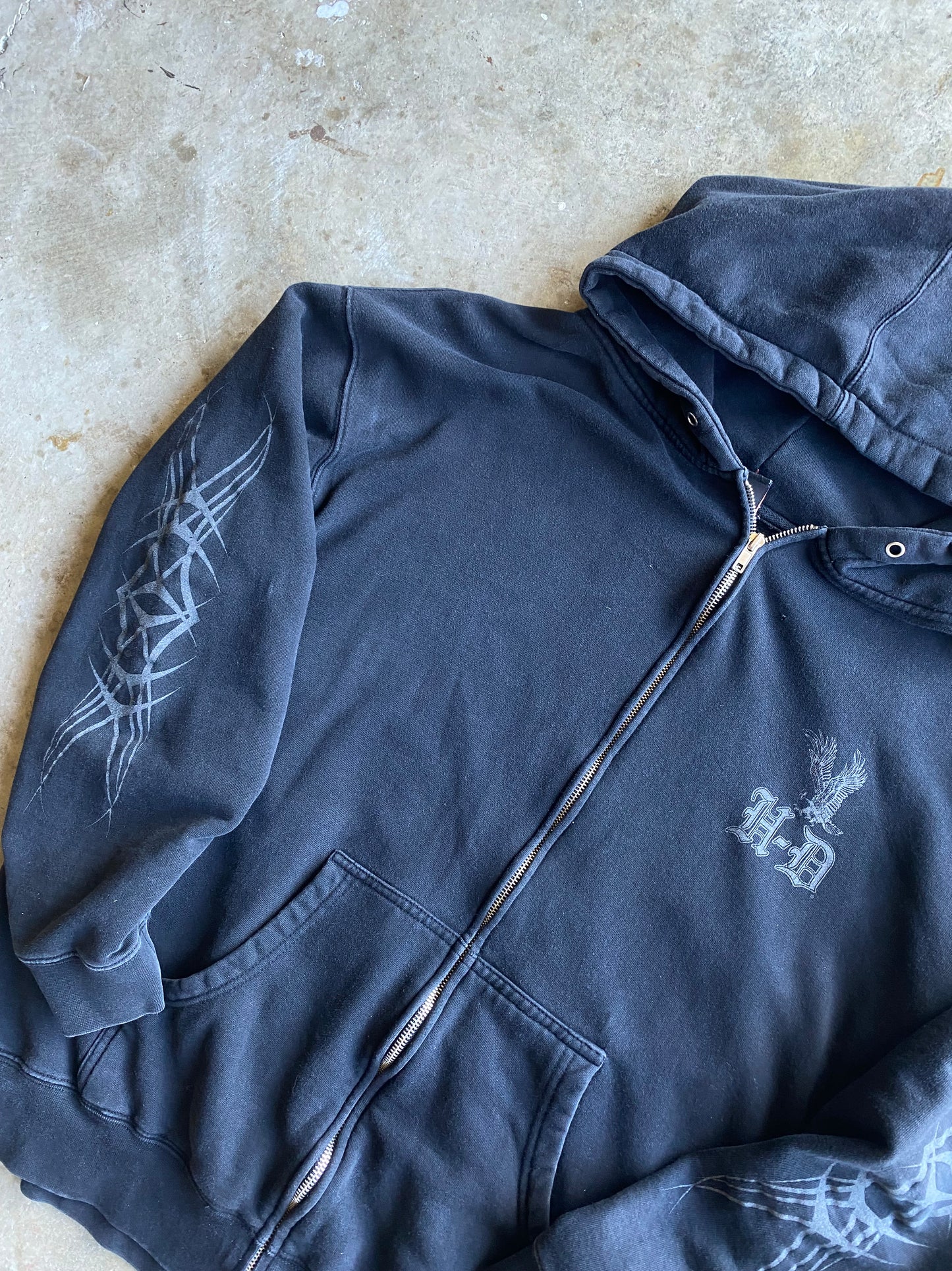 Vintage Harley Davidson Tribal Zip up hoodie size large