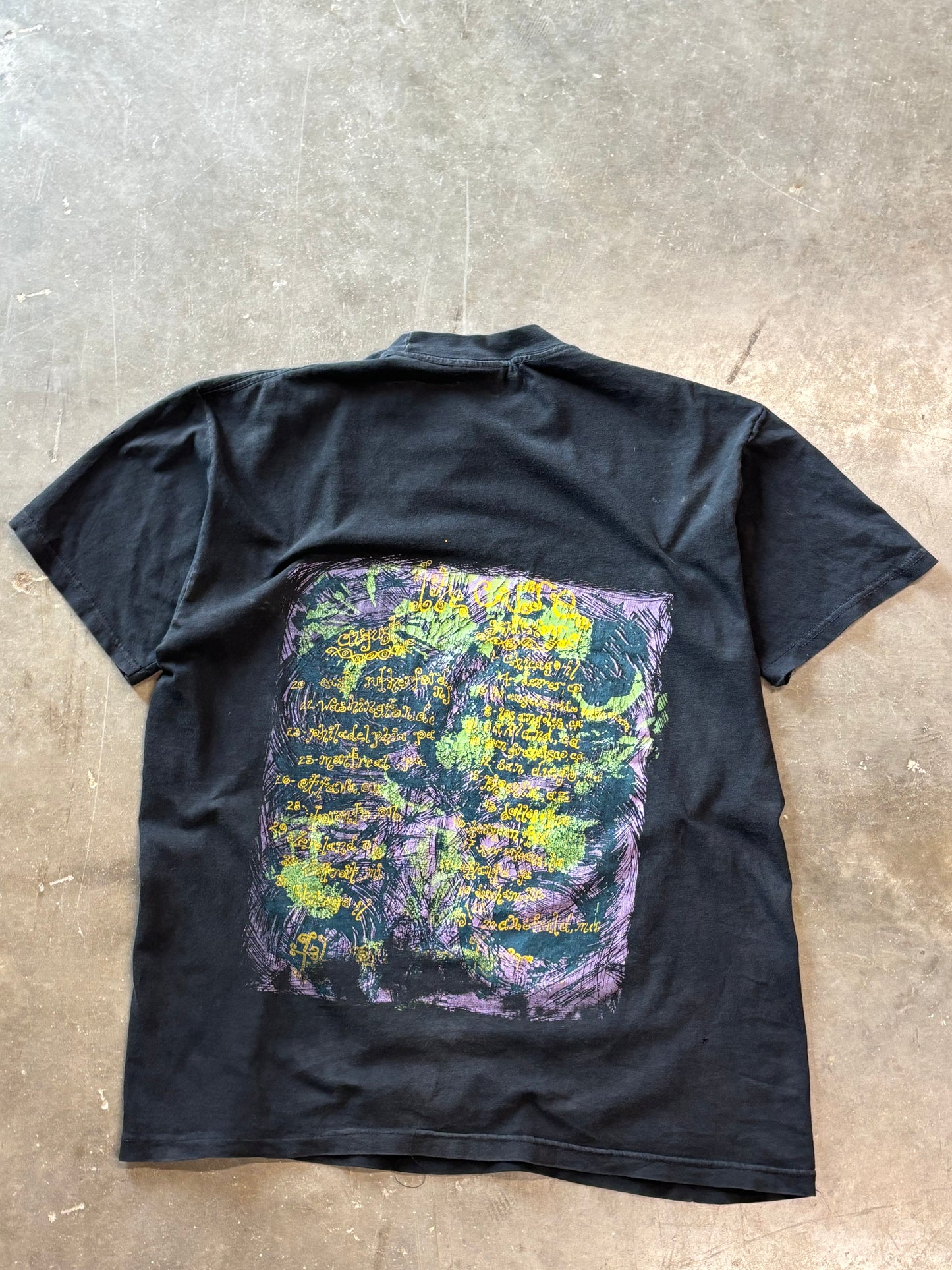 Vintage 90’s The Cure tour shirt size XL