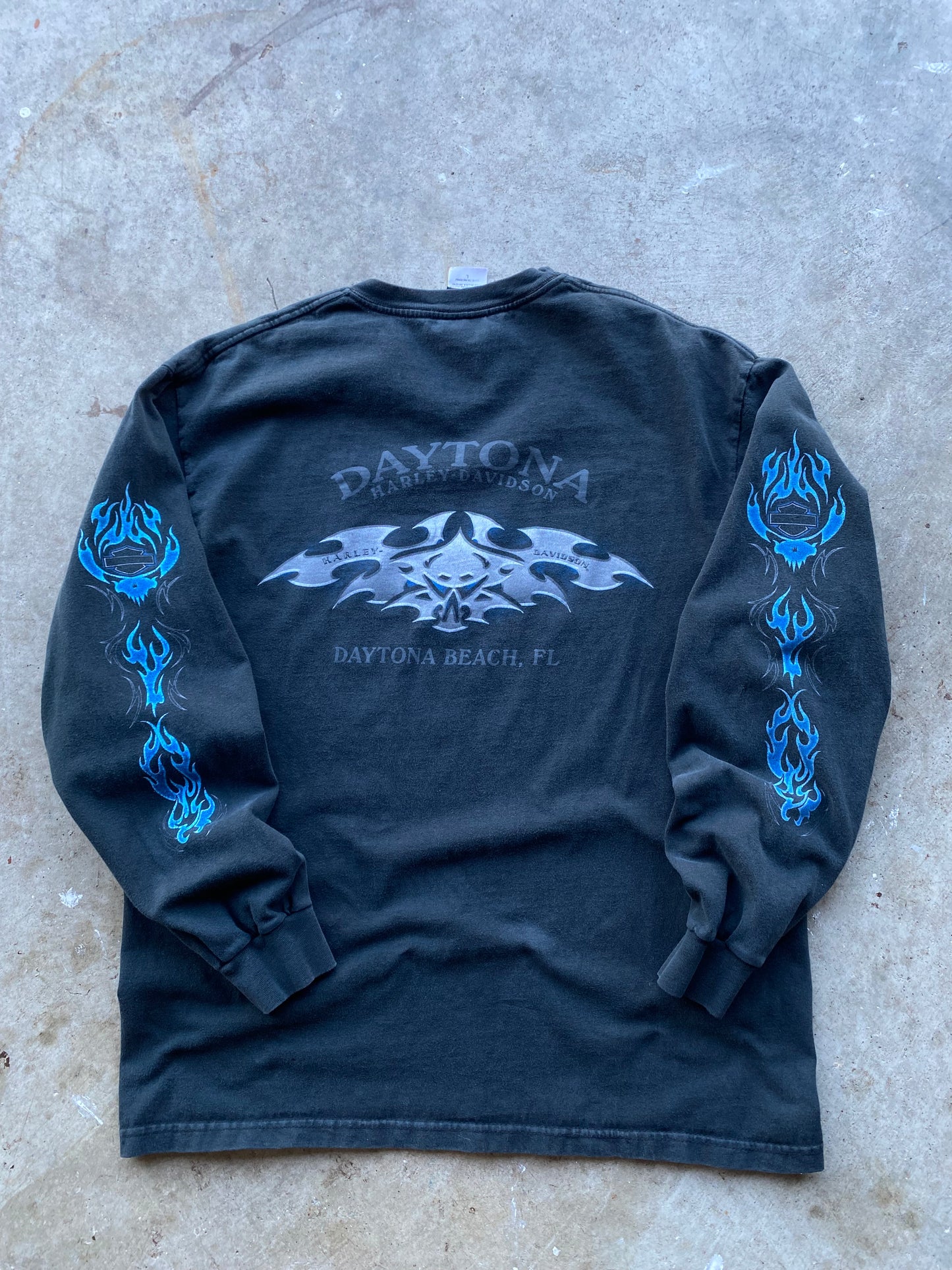 Vintage Harley Davidson Skull blue flame long sleeve size large shirt