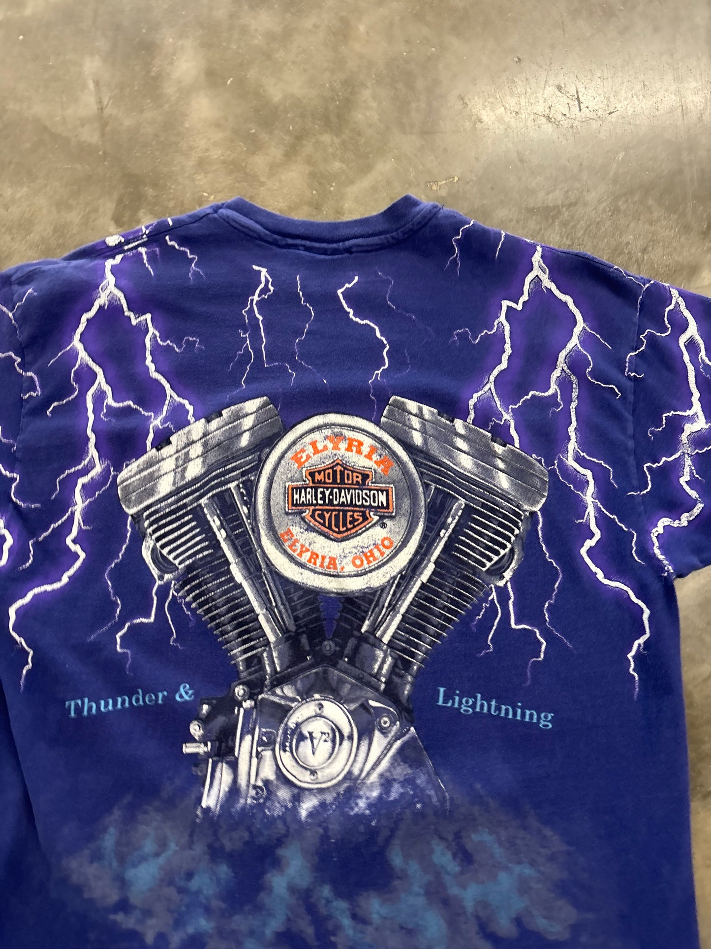 Vintage Harley Davidson purple lightning shirt size xl