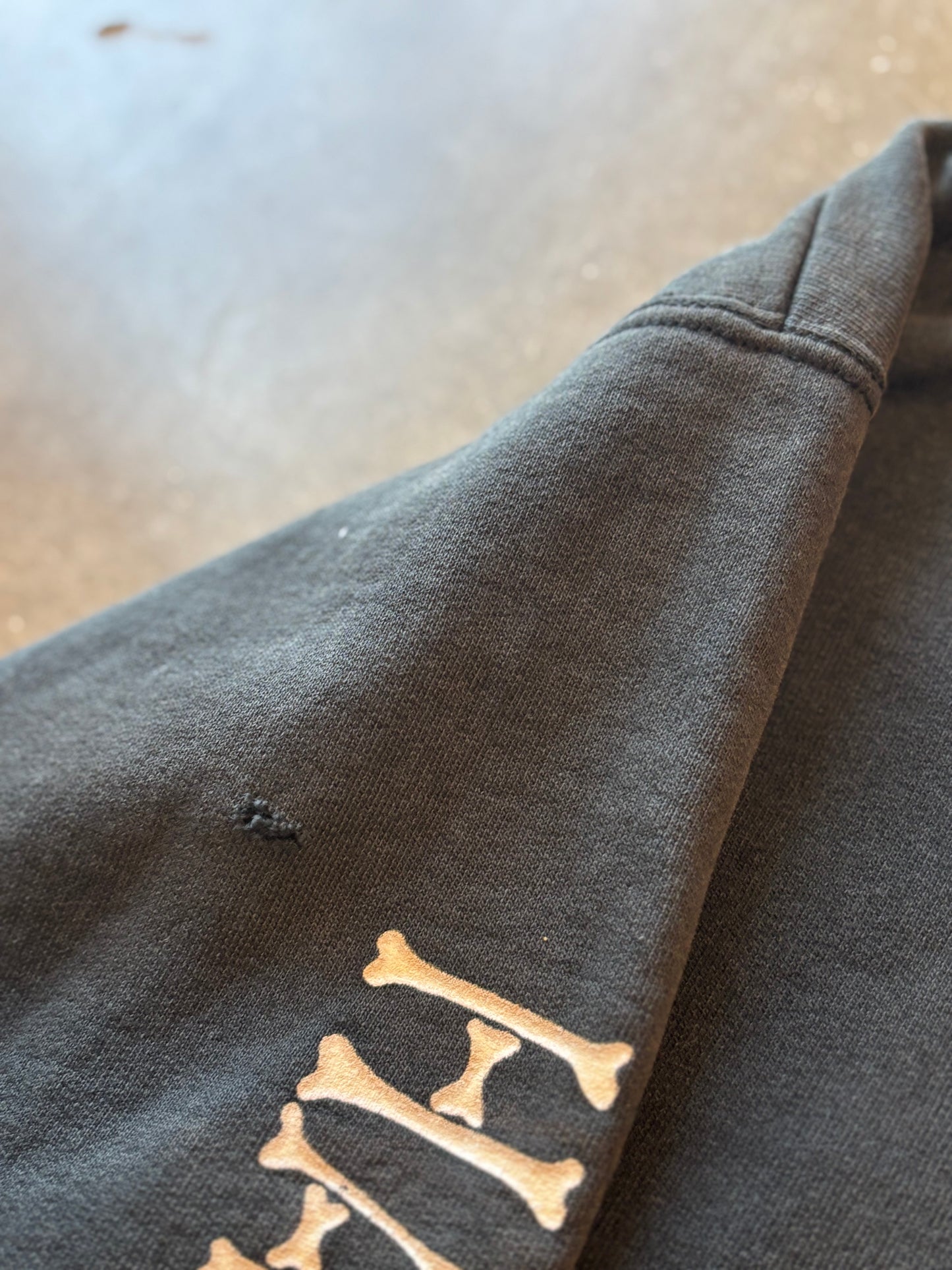 Vintage Harley Davidson bone zip up hoodie size medium