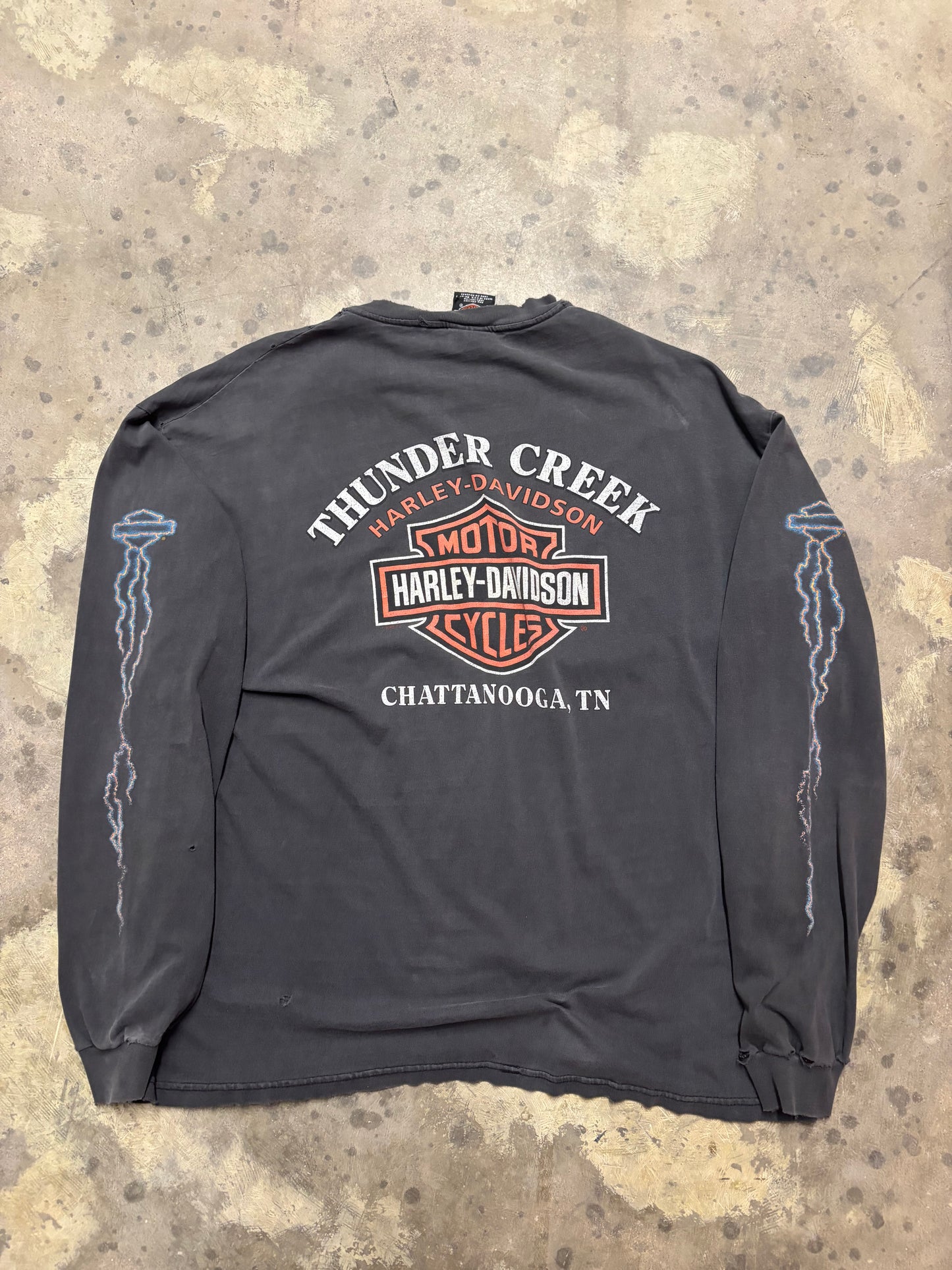 Vintage Harley Davidson thrashed lightning make some noise long sleeve size xl