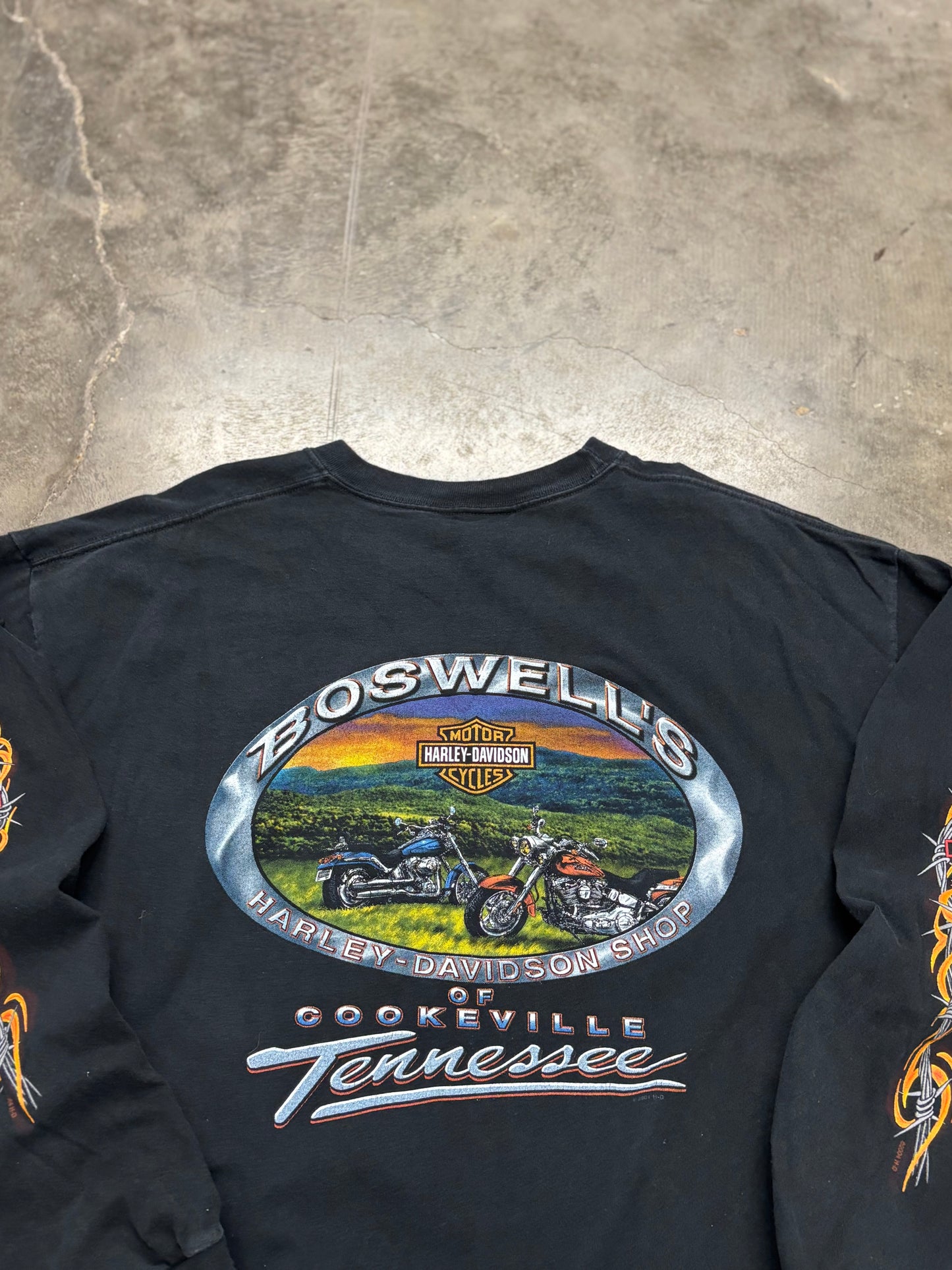 Vintage Harley Davidson barb wired long sleeve size xl