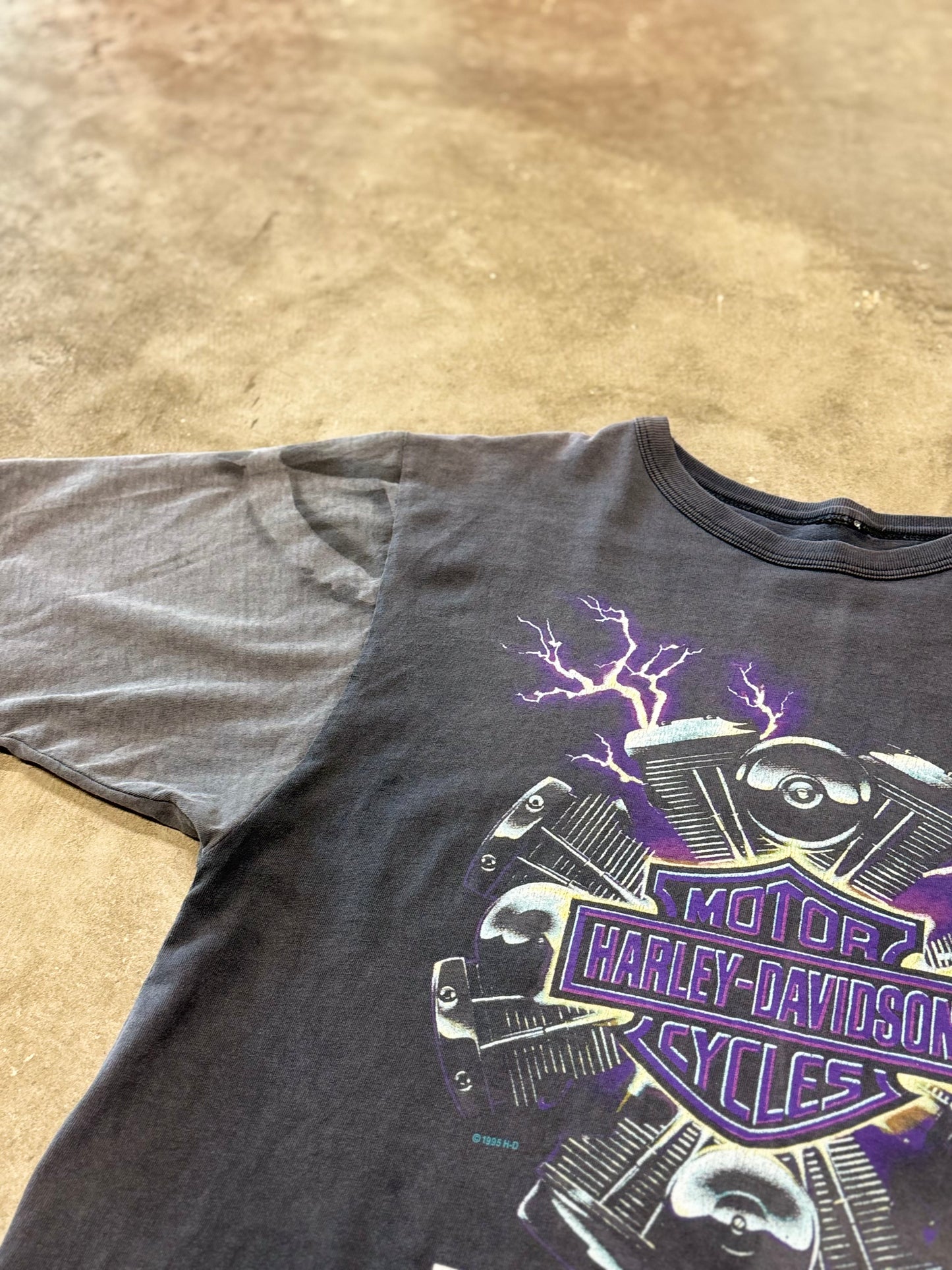 Vintage Harley Davidson Purple Lightning shirt size xl