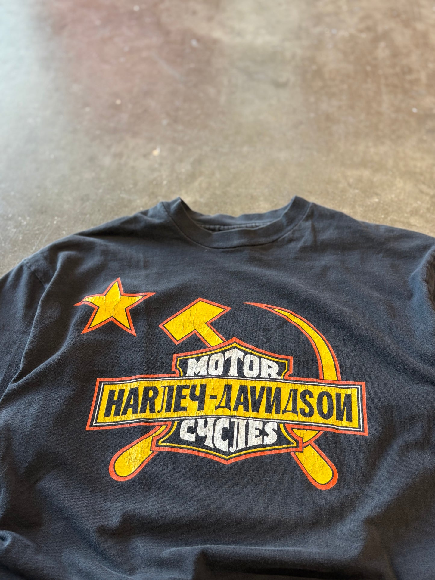 Vintage Harley Davidson Russia shirt size large