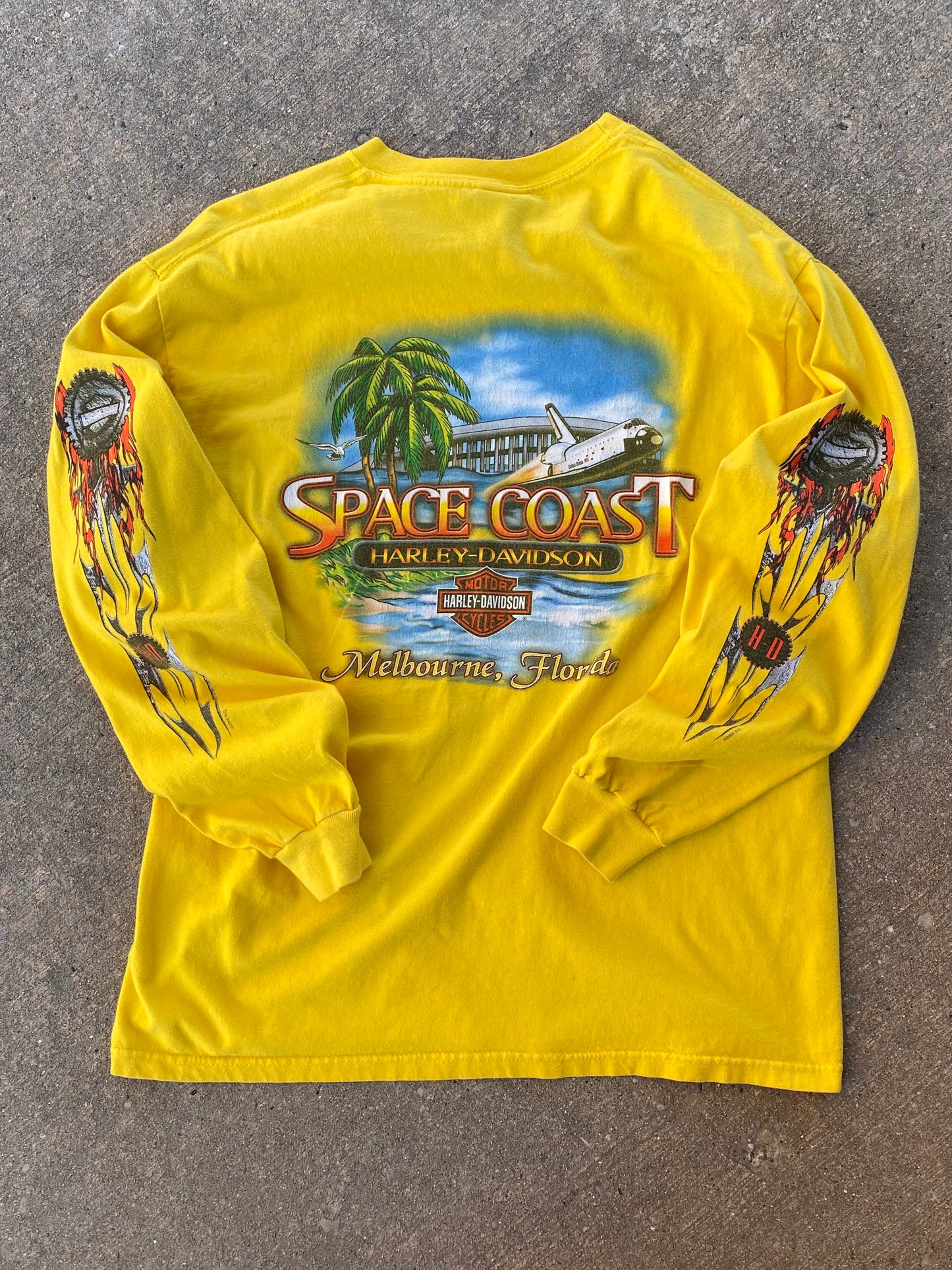 Vintage Harley Davidson yellow long sleeve size large
