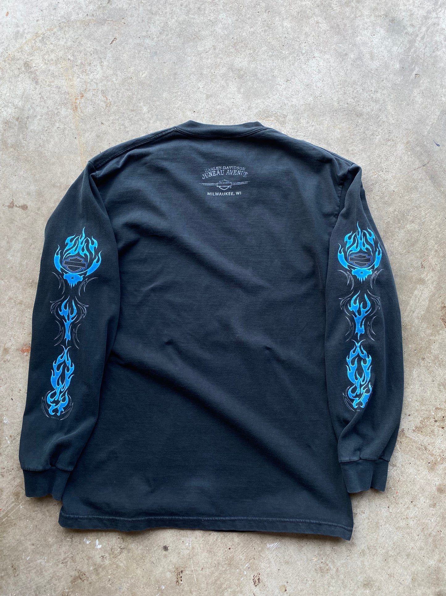 Vintage Harley Davidson Blue flame skull long sleeve shirt size medium