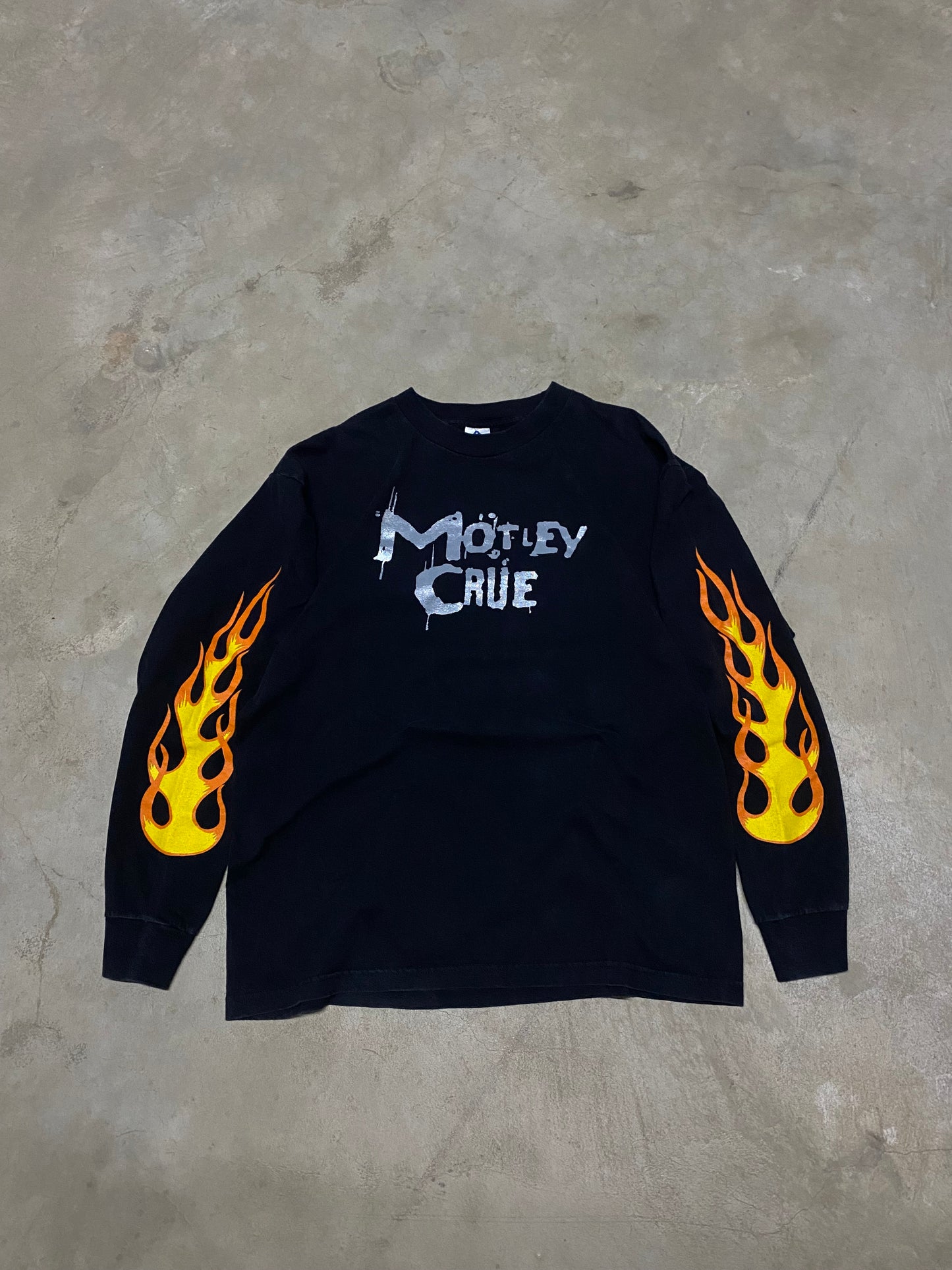 Vintage Motley Crue Flame Longsleeve Size XL