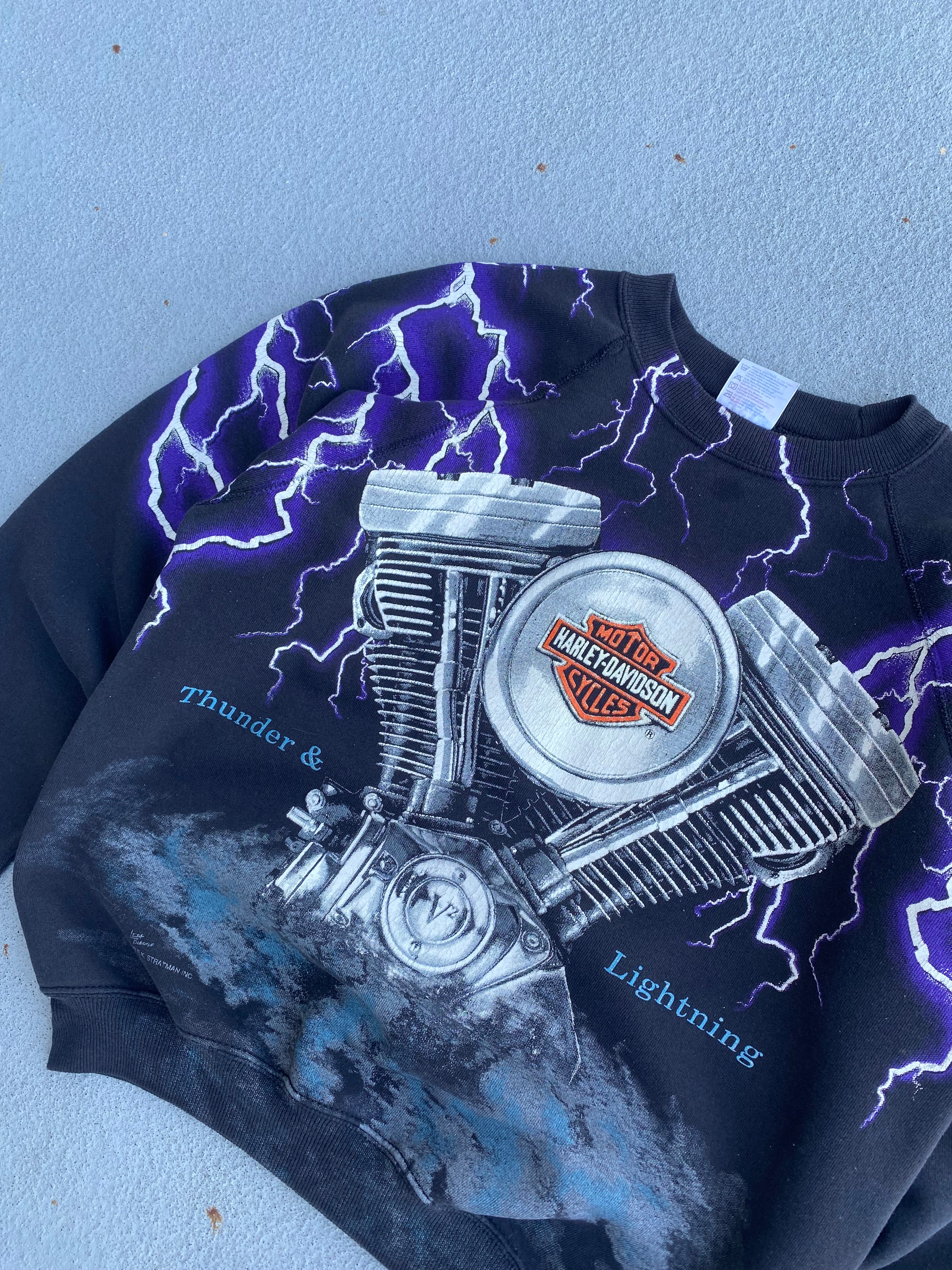 Harley Davidson Thunder Lightning | HiBo Design