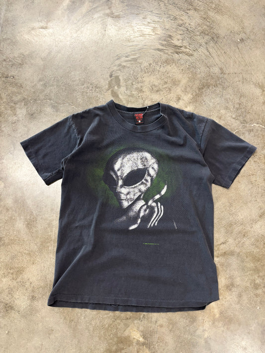 Vintage Fashion Victim Faded Alien shirt size medium