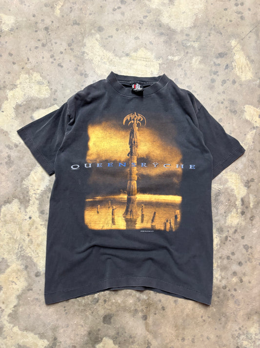 Vintage Queensryche shirt size XL