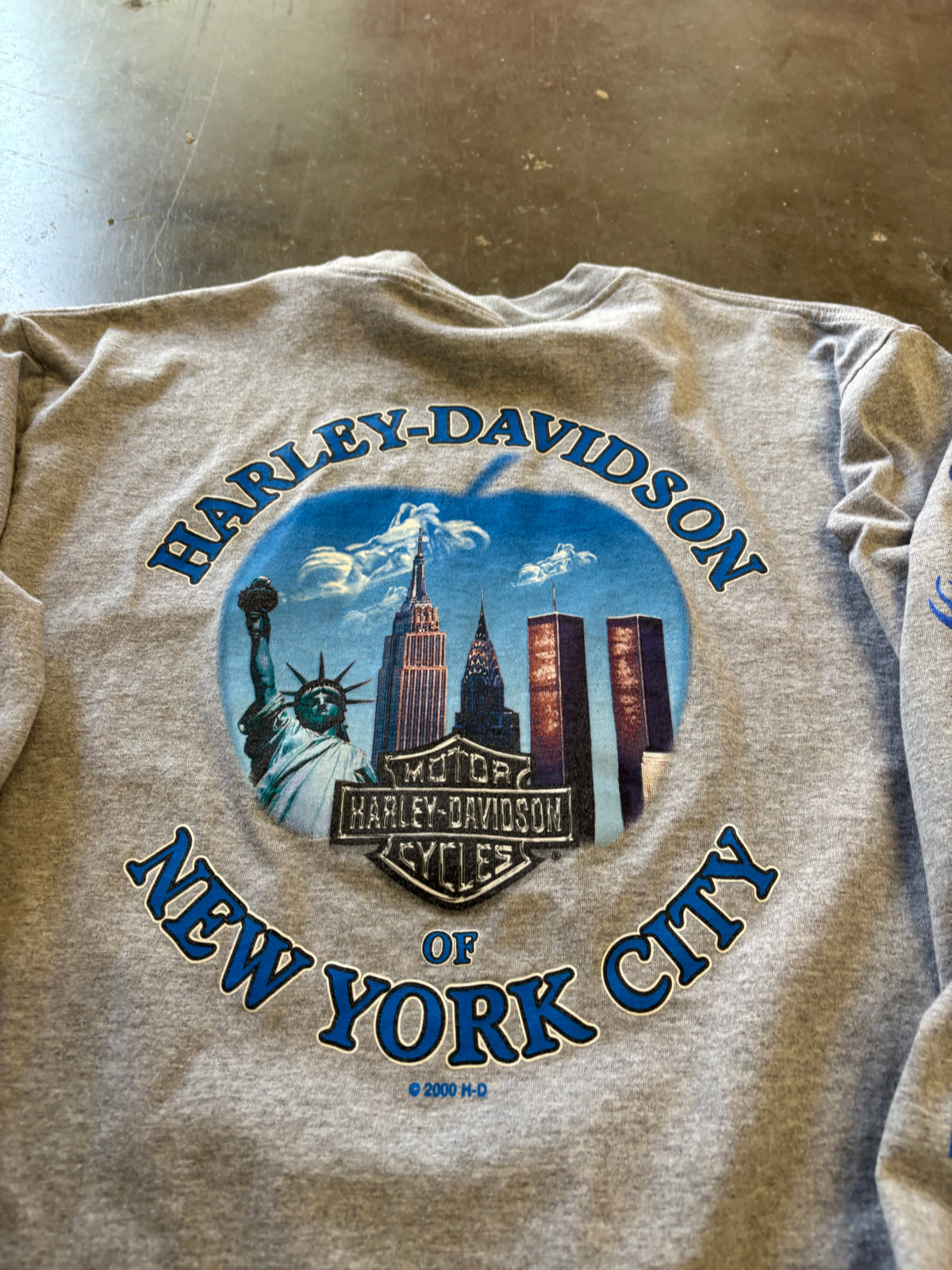 Vintage Harley Davidson twin towers long sleeve size large