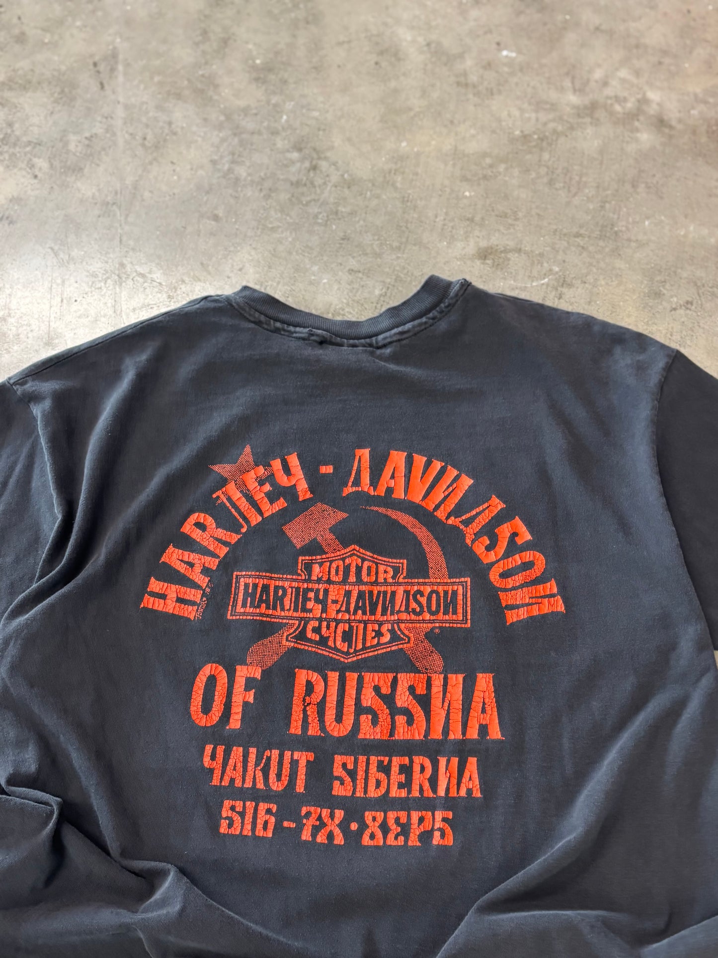 Vintage Harley Russia shirt size extra large