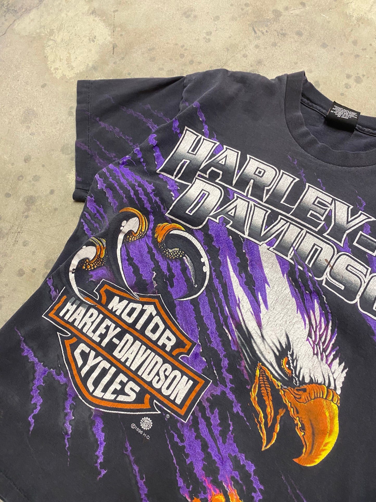 Vintage Harley Davidson Purple Soaring Eagle Size medium
