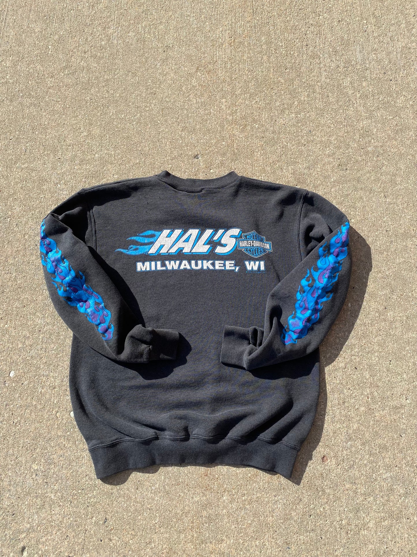 Vintage 90’s Harley Davidson Wolf Sweatshirt Size Medium