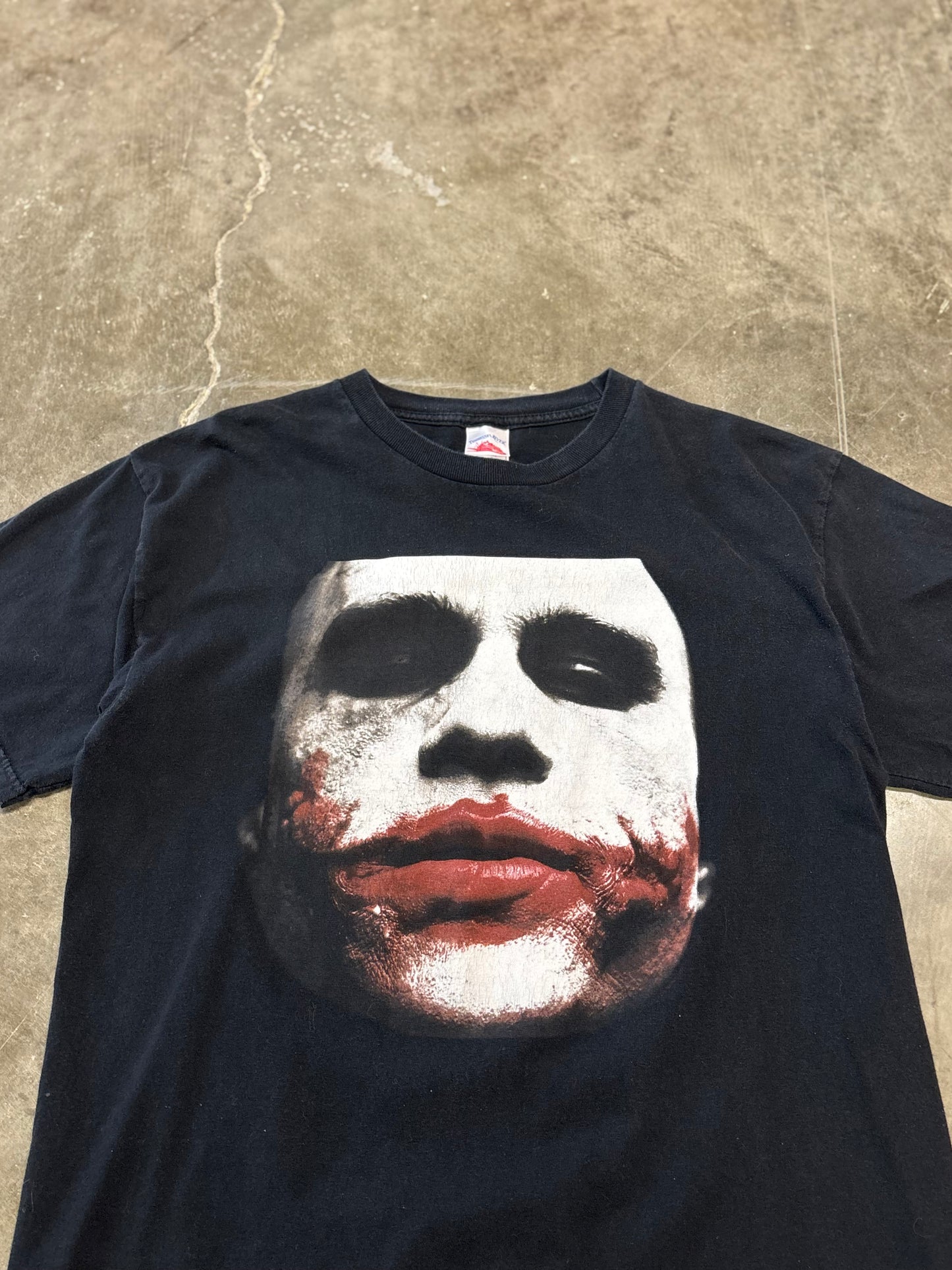 Vintage Joker Dark Knight shirt size large