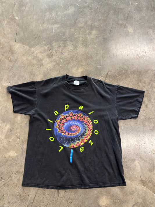 Vintage Lollapalooza fractal shirt size XL