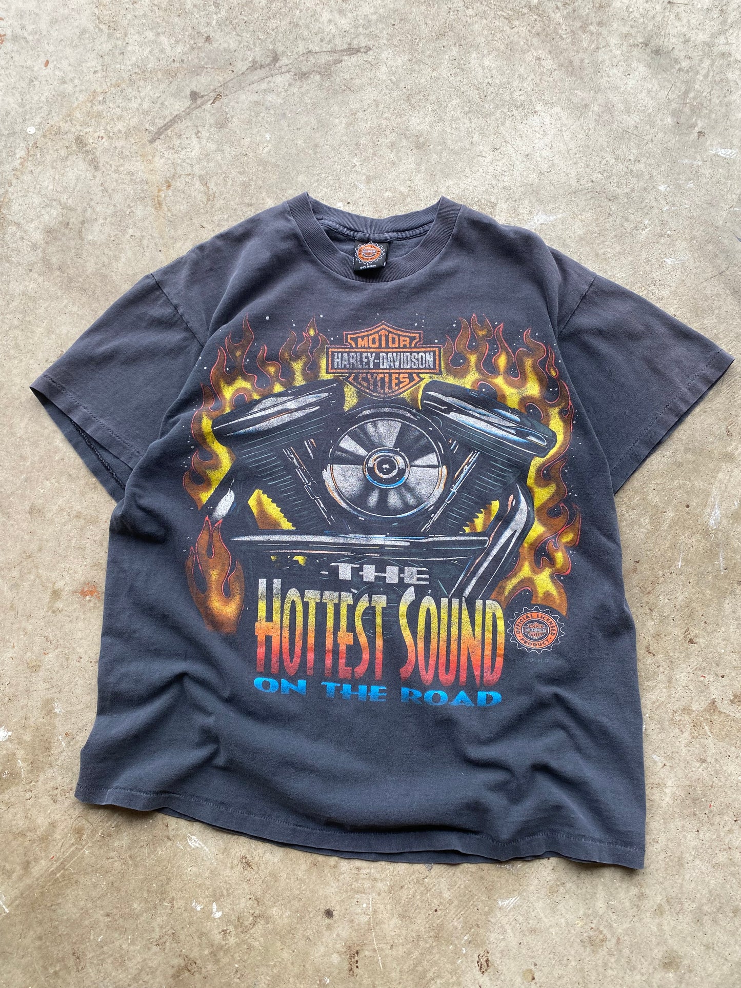Vintage Harley Davidson Hottest Sound on the road shirt size large