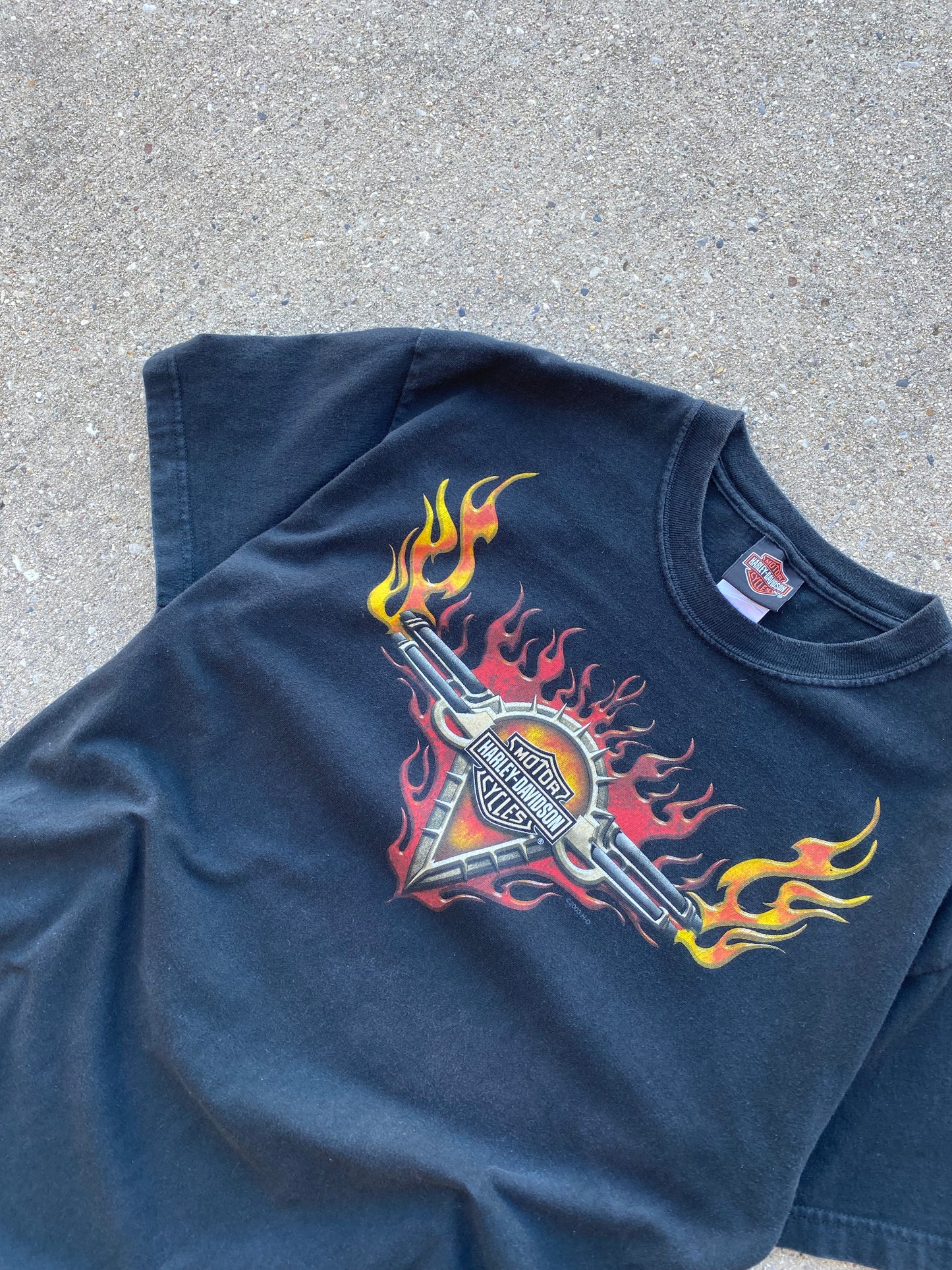 Vintage Harley Davidson Flaming shield Las Vegas shirt size large