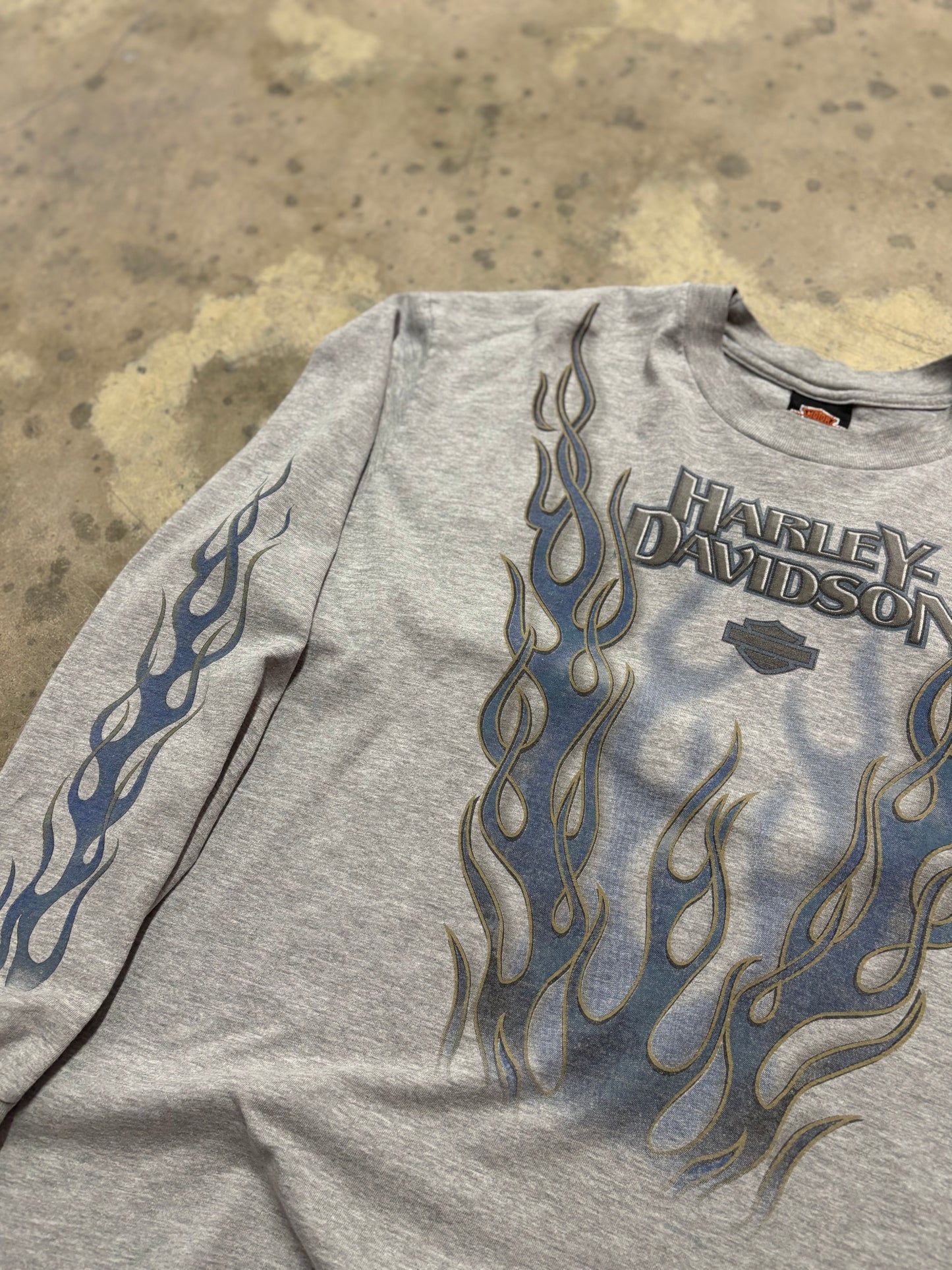 Vintage Harley Davidson Rising Blue Flame longsleeve shirt size XL