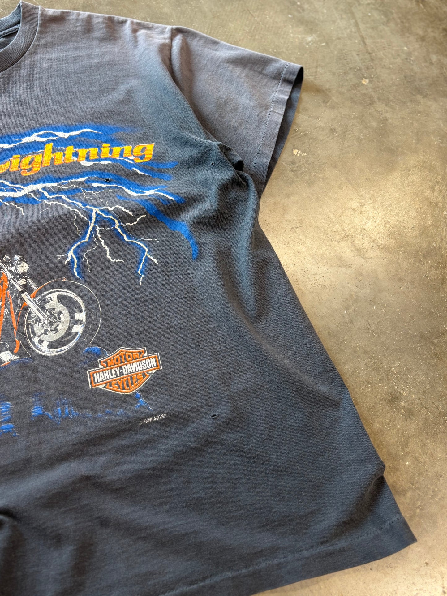 Vintage Harley Davidson Lightning shirt size large