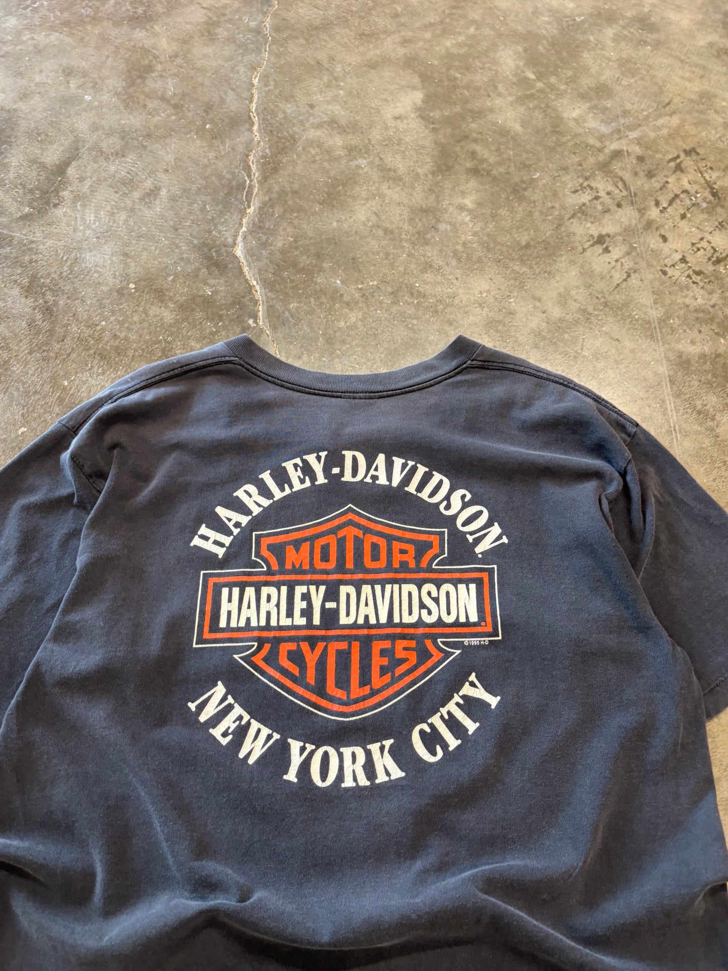 Vintage Harley Davidson live to ride snake shirt size extra large
