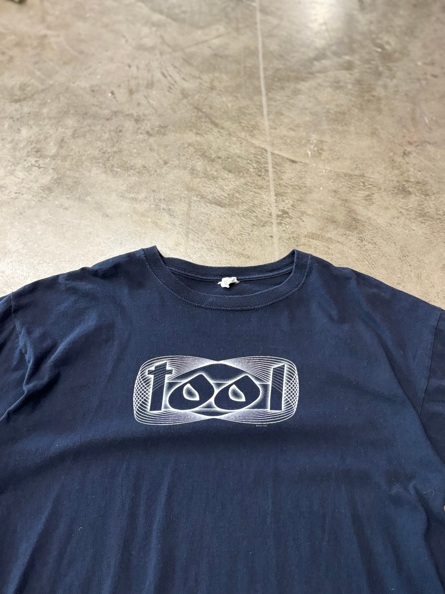 Vintage Tool shirt size extra large