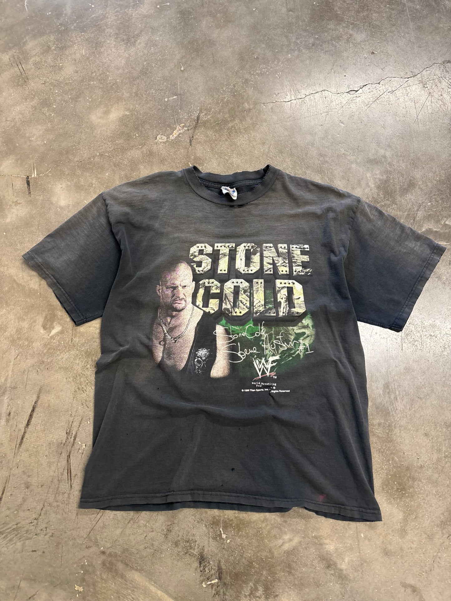 Vintage Smoked Out Stone Cold shirt size XL
