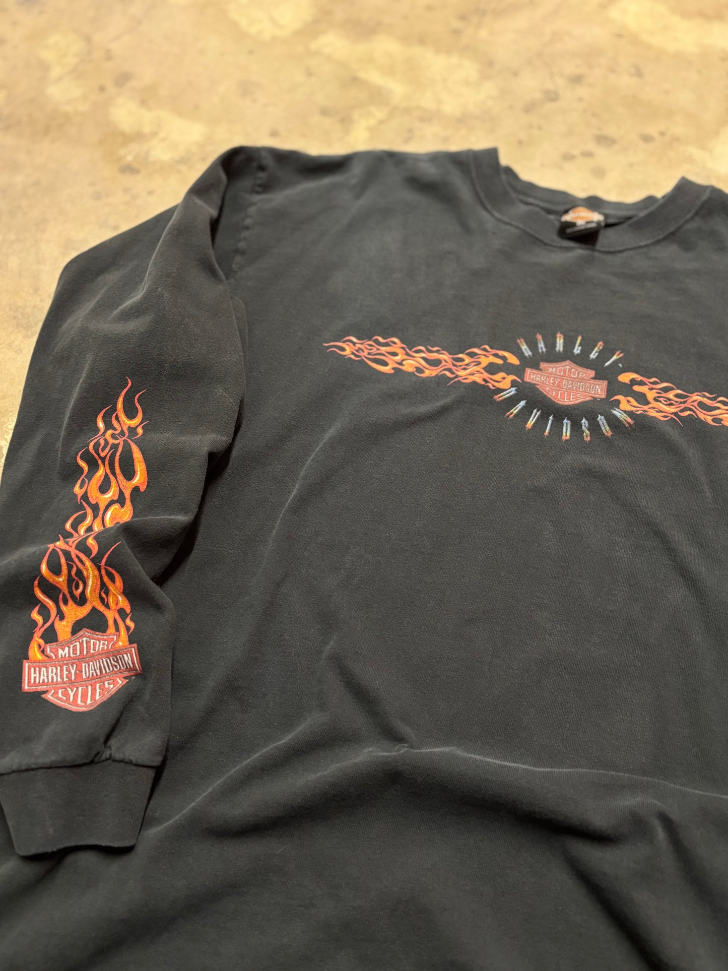 Vintage Harley Davidson flame burst long sleeve size XXL shirt